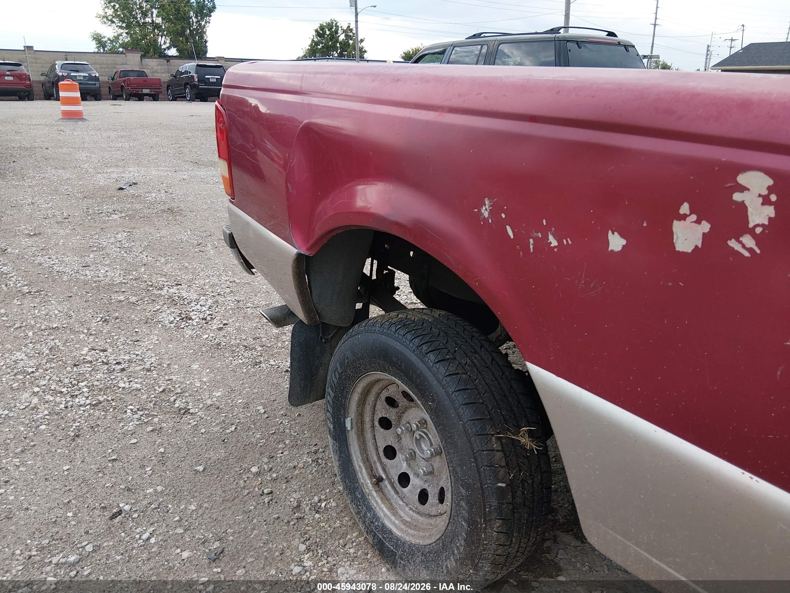 1996 Ford Ranger   Red vin: 1FTCR10X3TUA27275