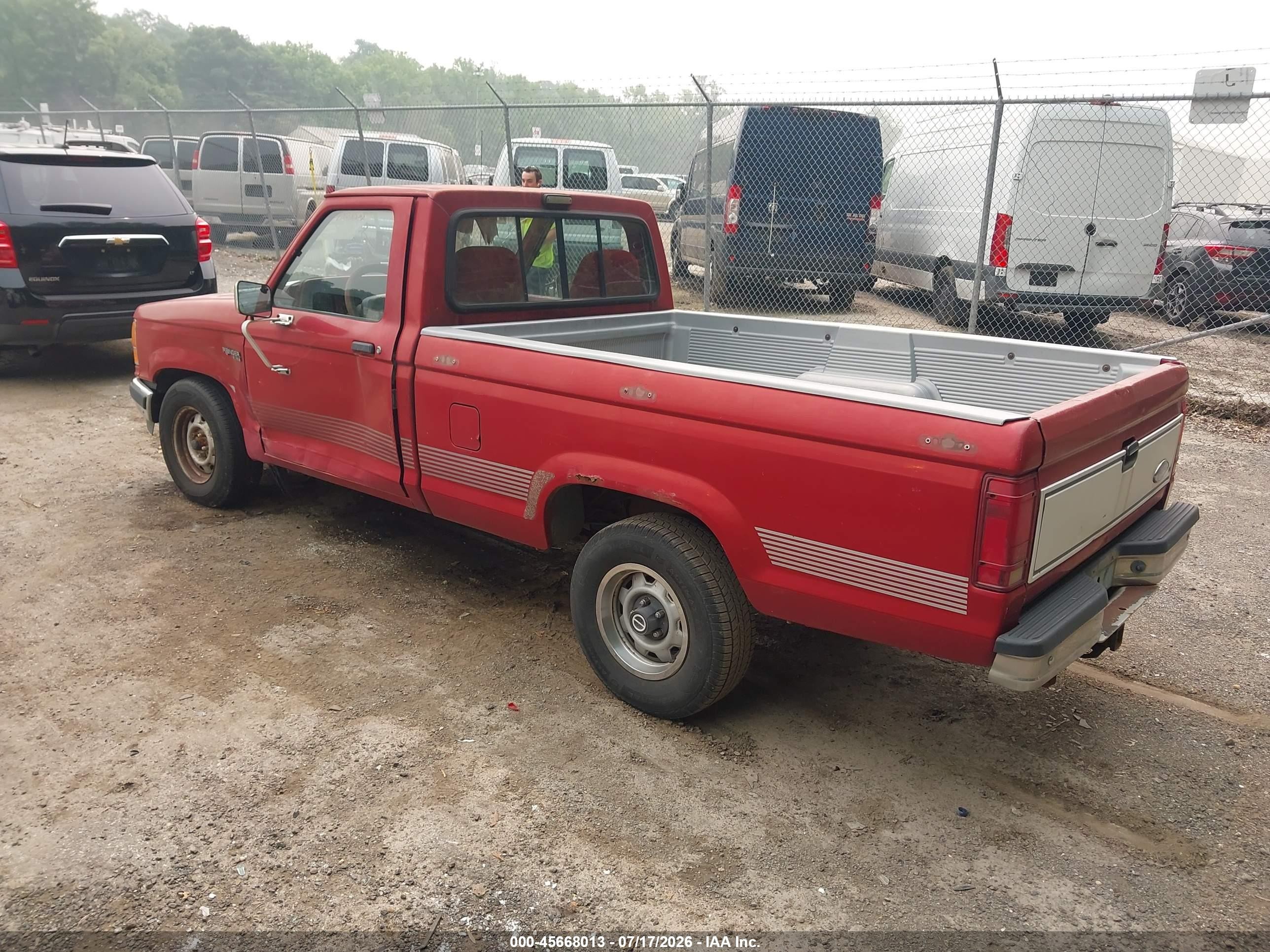 1992 Ford Ranger   Red vin: 1FTCR10X4NTA25267