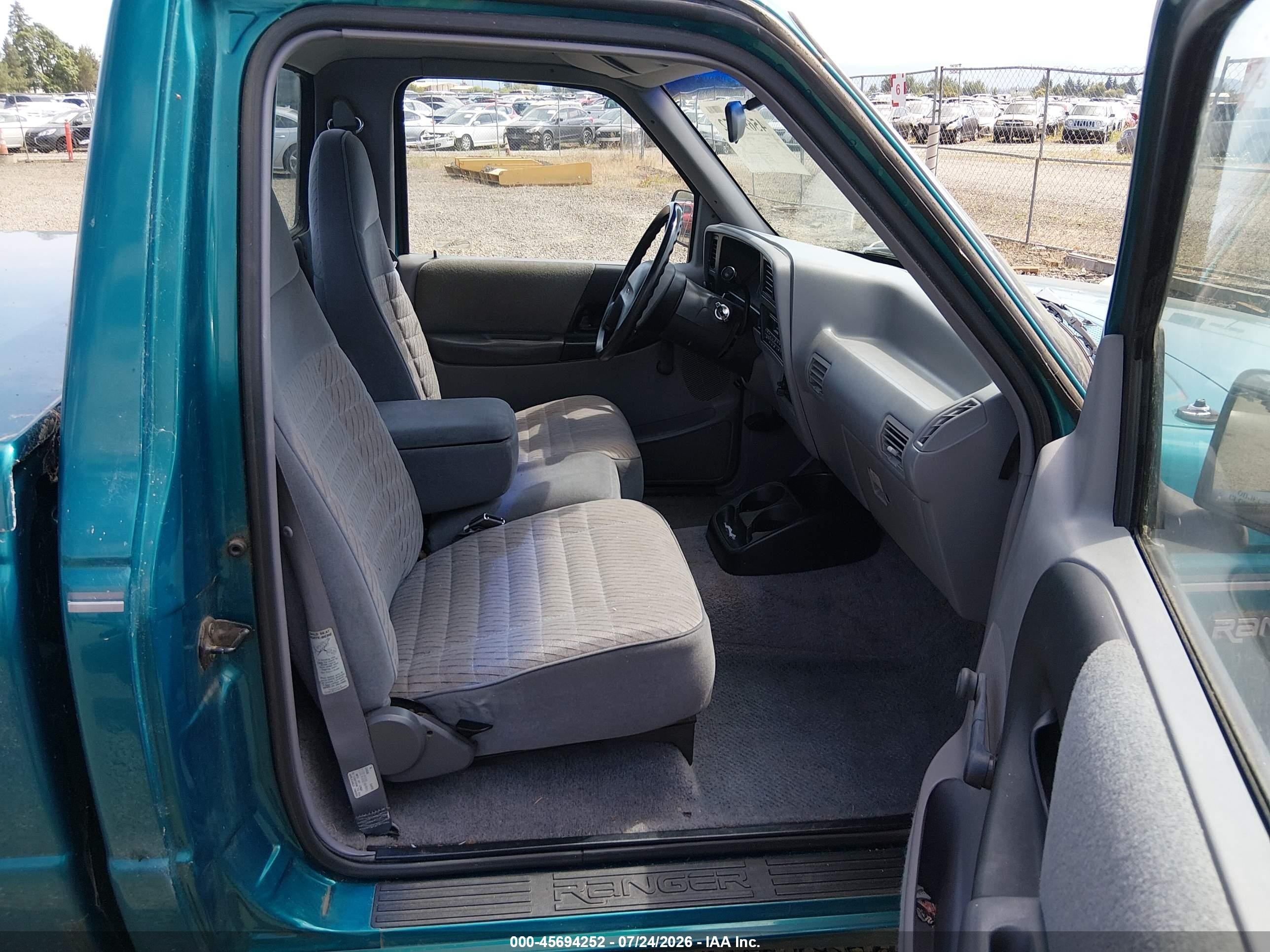 1993 Ford Ranger   Green vin: 1FTCR10X5PPA76370