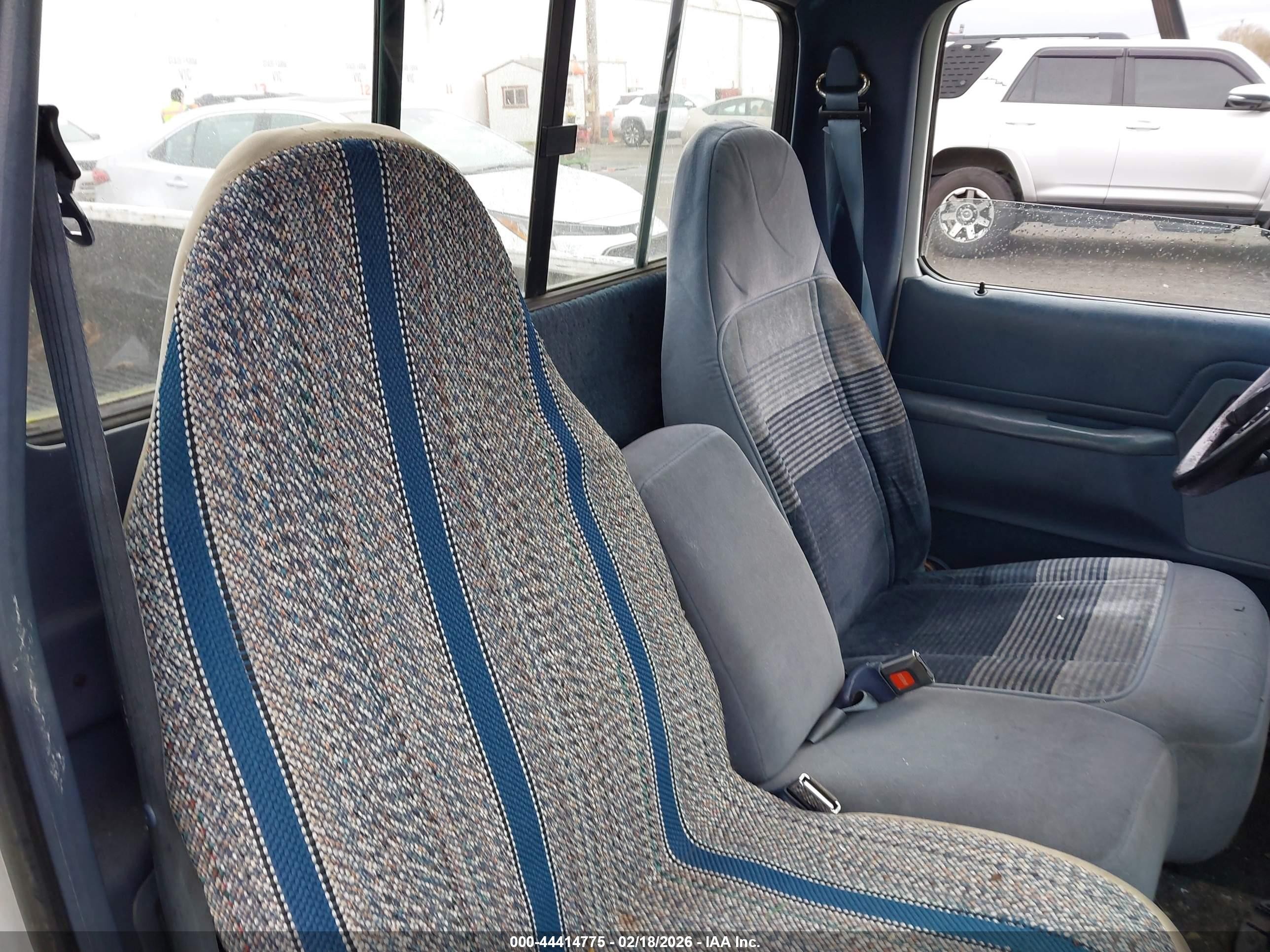 1992 Ford Ranger   Белый vin: 1FTCR10X7NPA83737