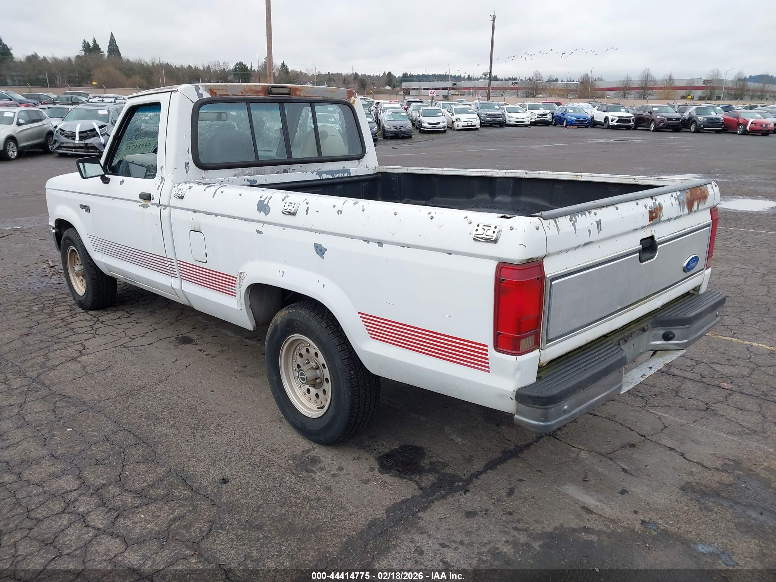 1992 Ford Ranger   Белый vin: 1FTCR10X7NPA83737