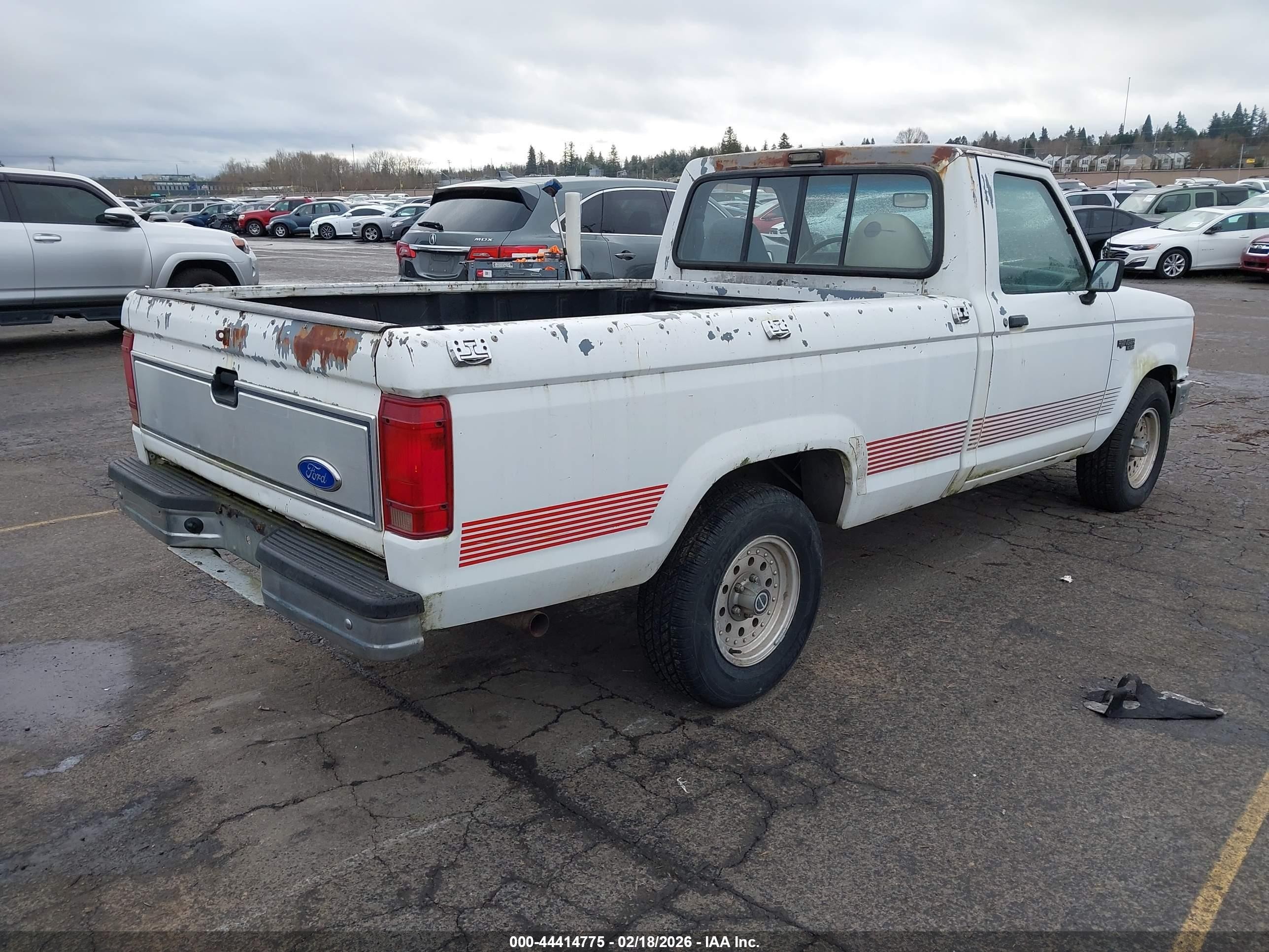 1992 Ford Ranger   Белый vin: 1FTCR10X7NPA83737