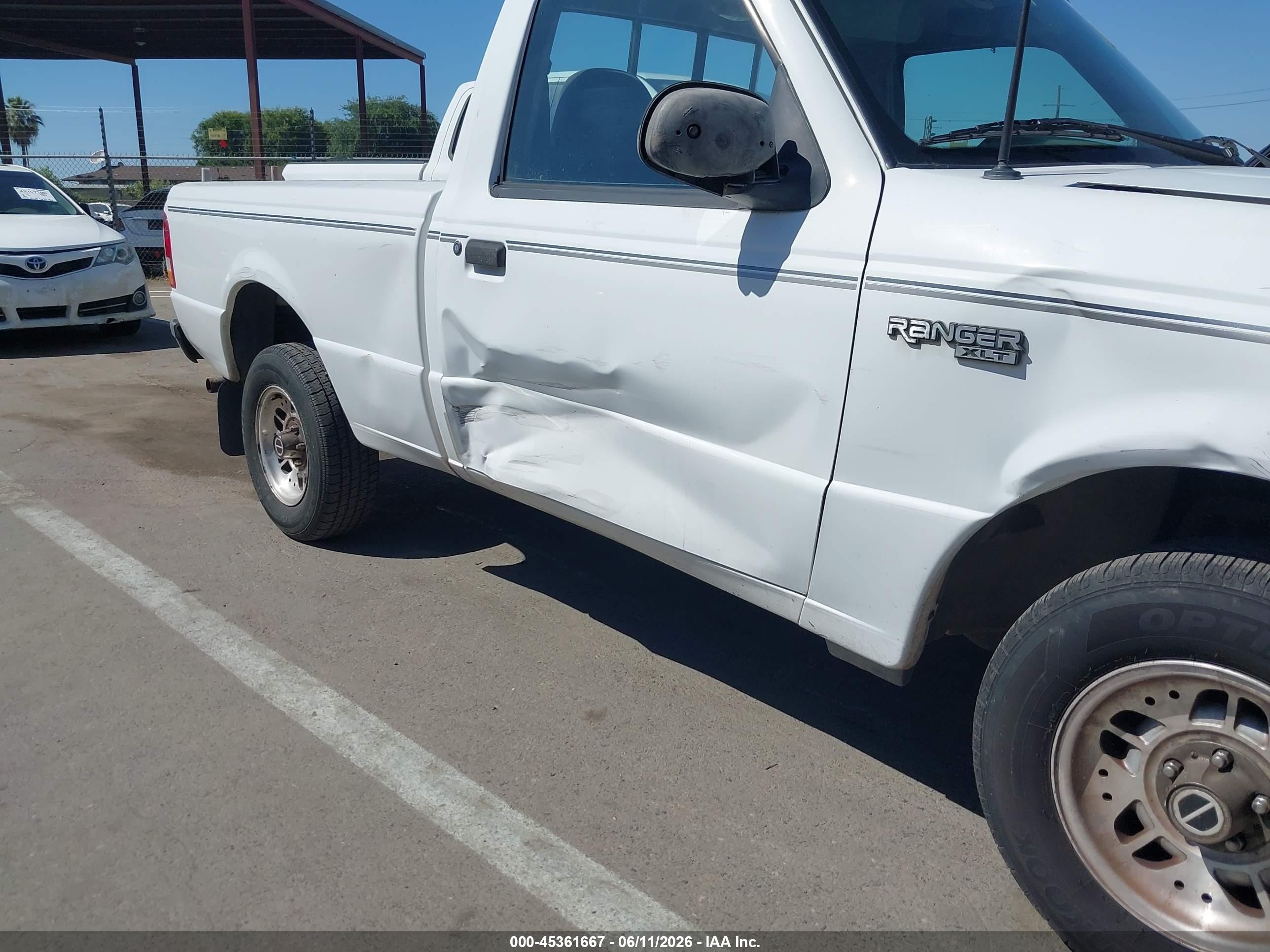 1994 Ford Ranger   White vin: 1FTCR10X7RPA45110