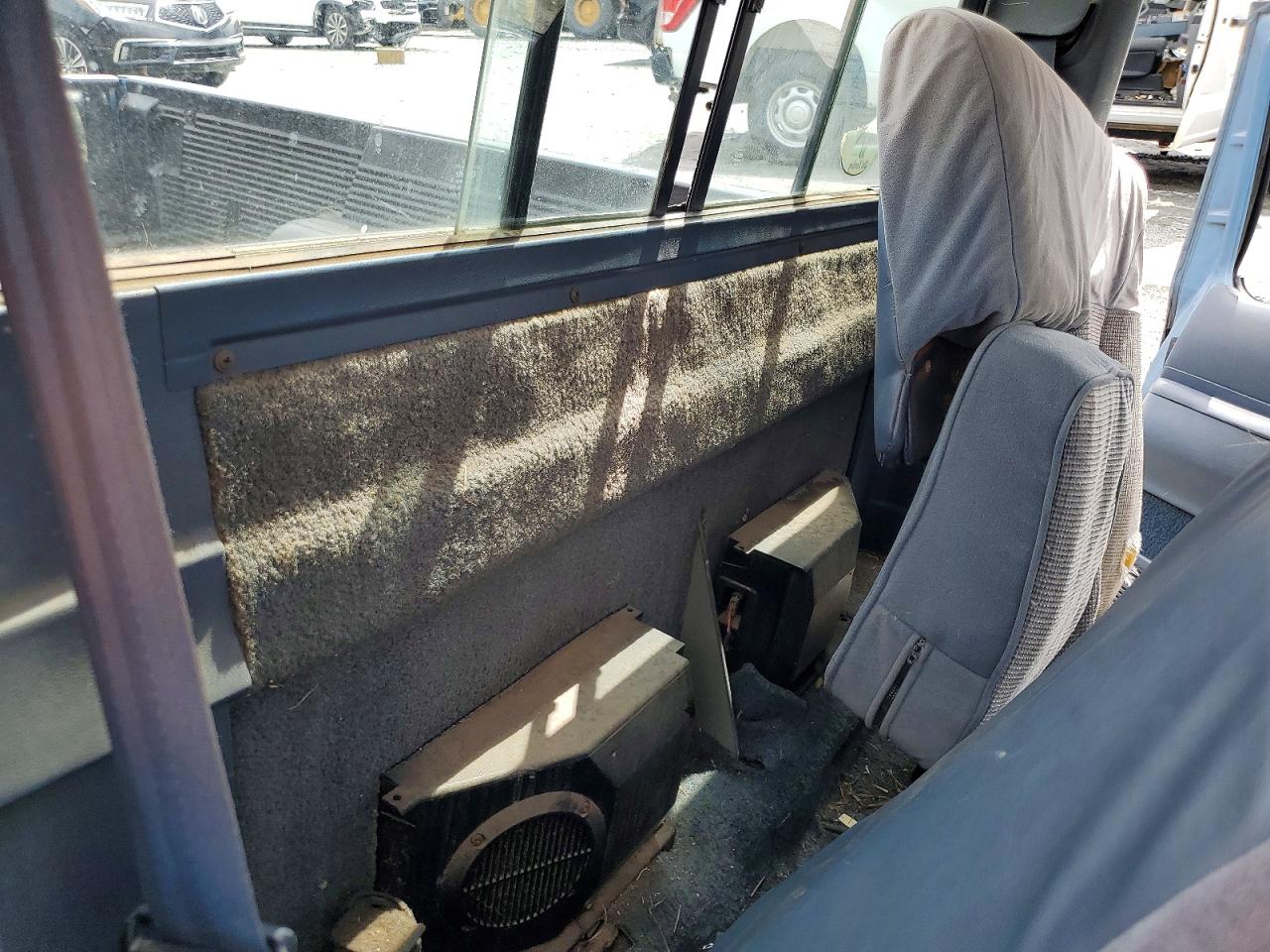 1990 Ford Ranger Blue vin: 1FTCR10X8LUC06086