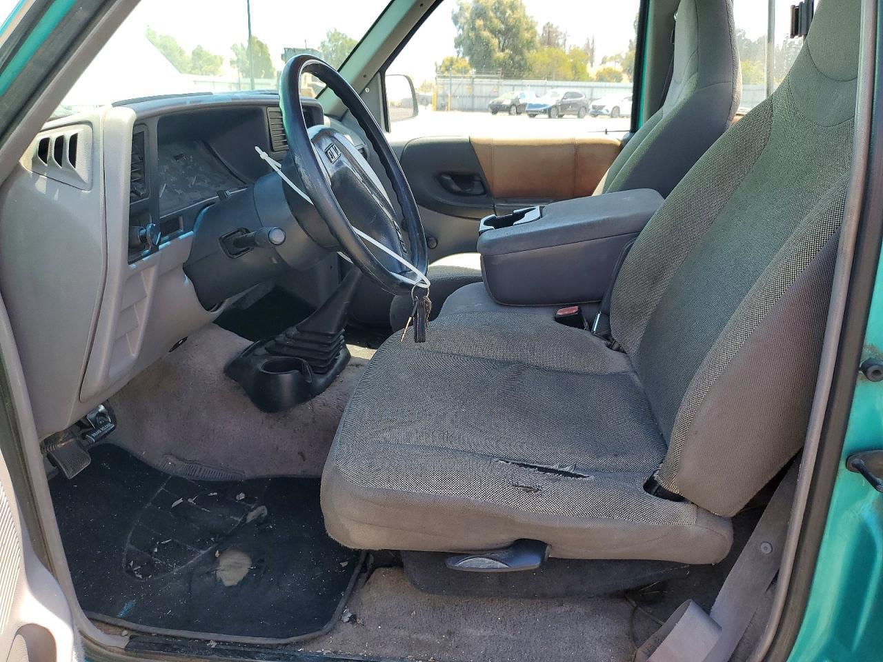 1994 Ford Ranger Turquoise vin: 1FTCR10X9RPB24696