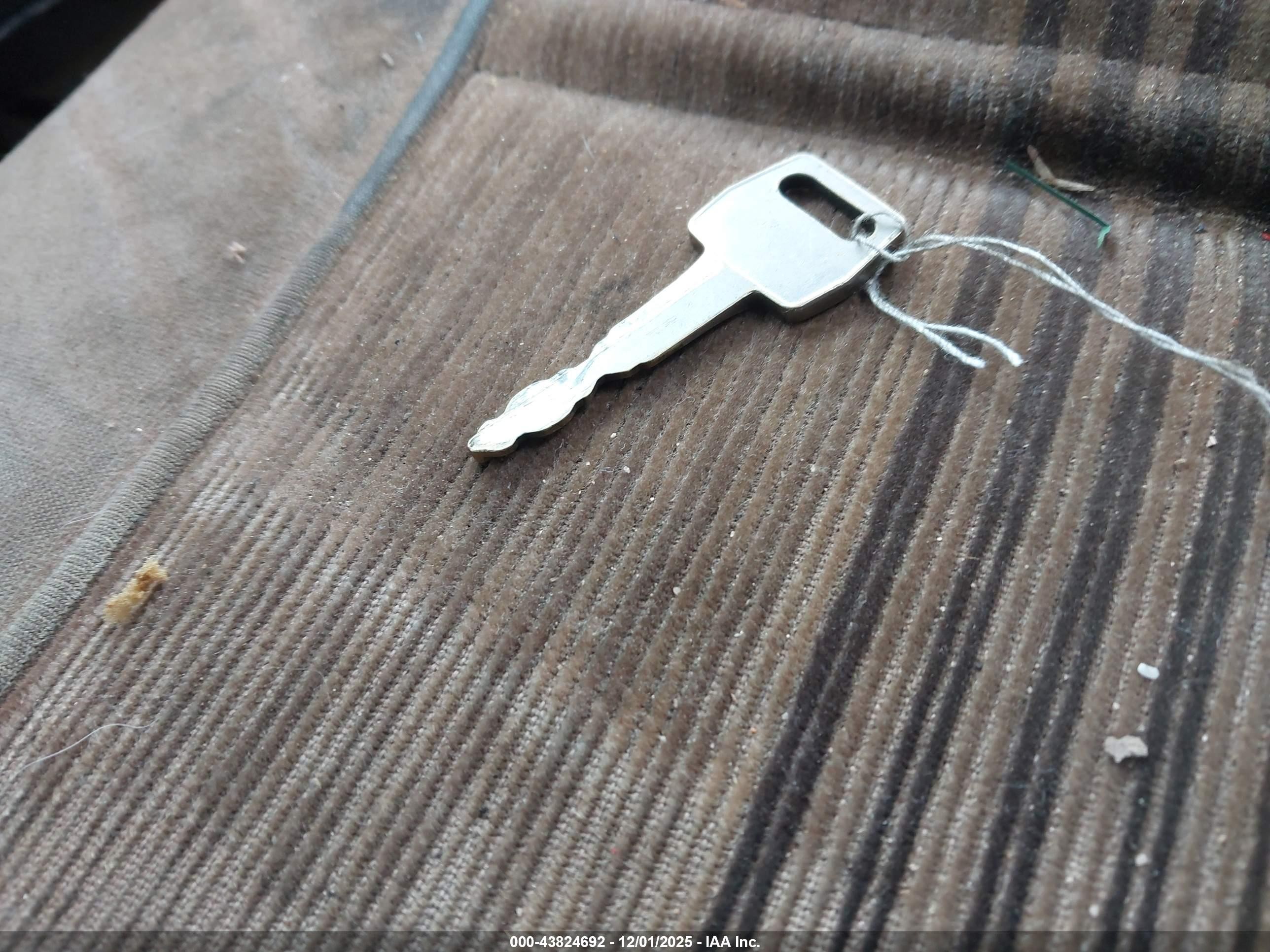 1991 Ford Ranger   White vin: 1FTCR10XXMUC51130