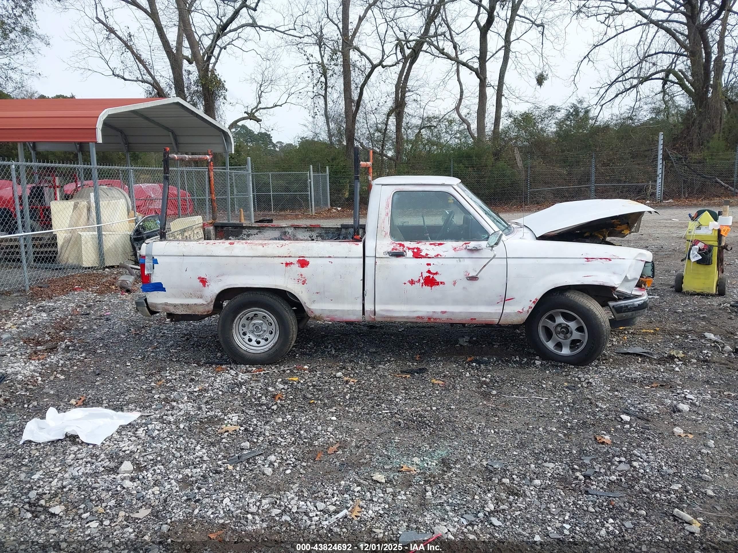 1991 Ford Ranger   White vin: 1FTCR10XXMUC51130