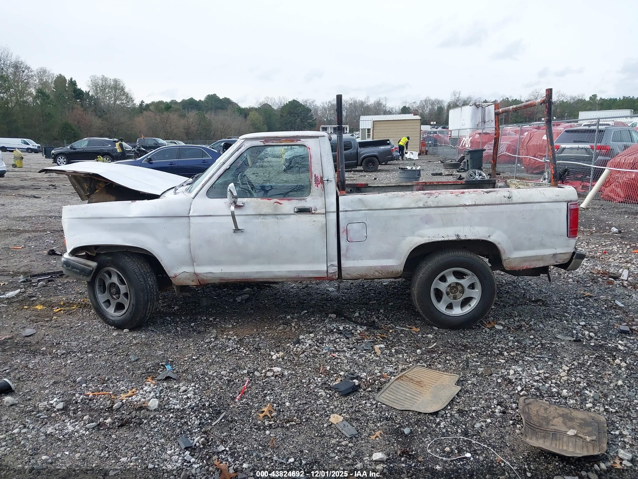 1991 Ford Ranger   White vin: 1FTCR10XXMUC51130