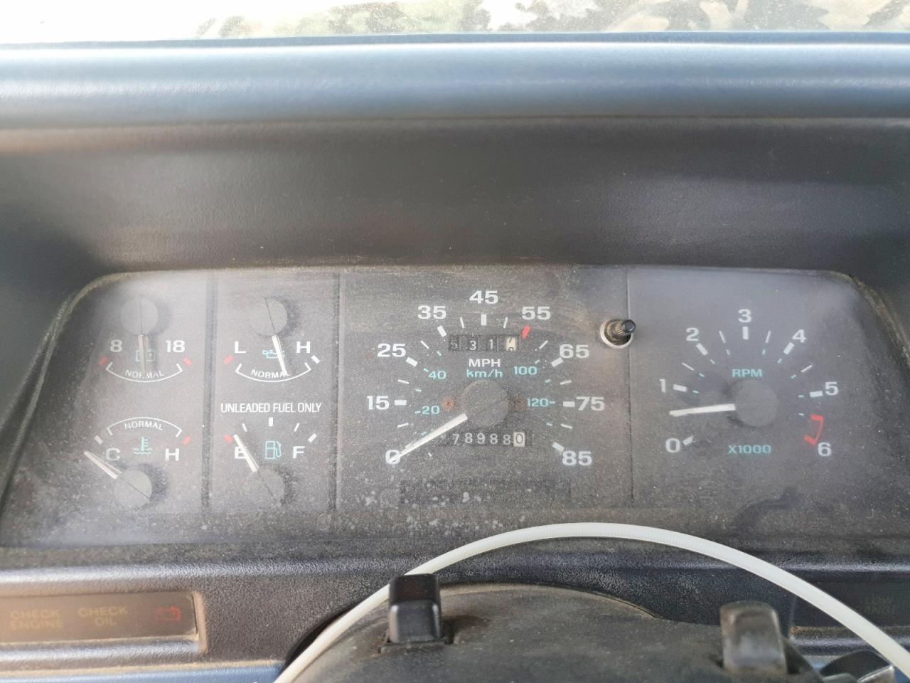 1994 Ford Ranger Two Tone vin: 1FTCR11A7RUE01535