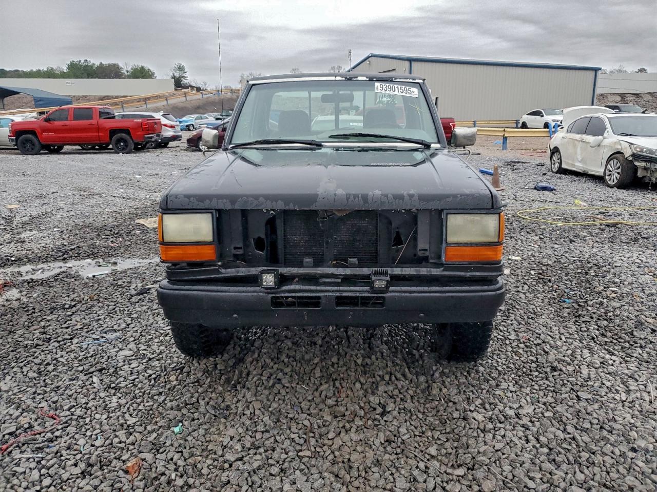 1992 Ford Ranger Black vin: 1FTCR11T3NTA13994