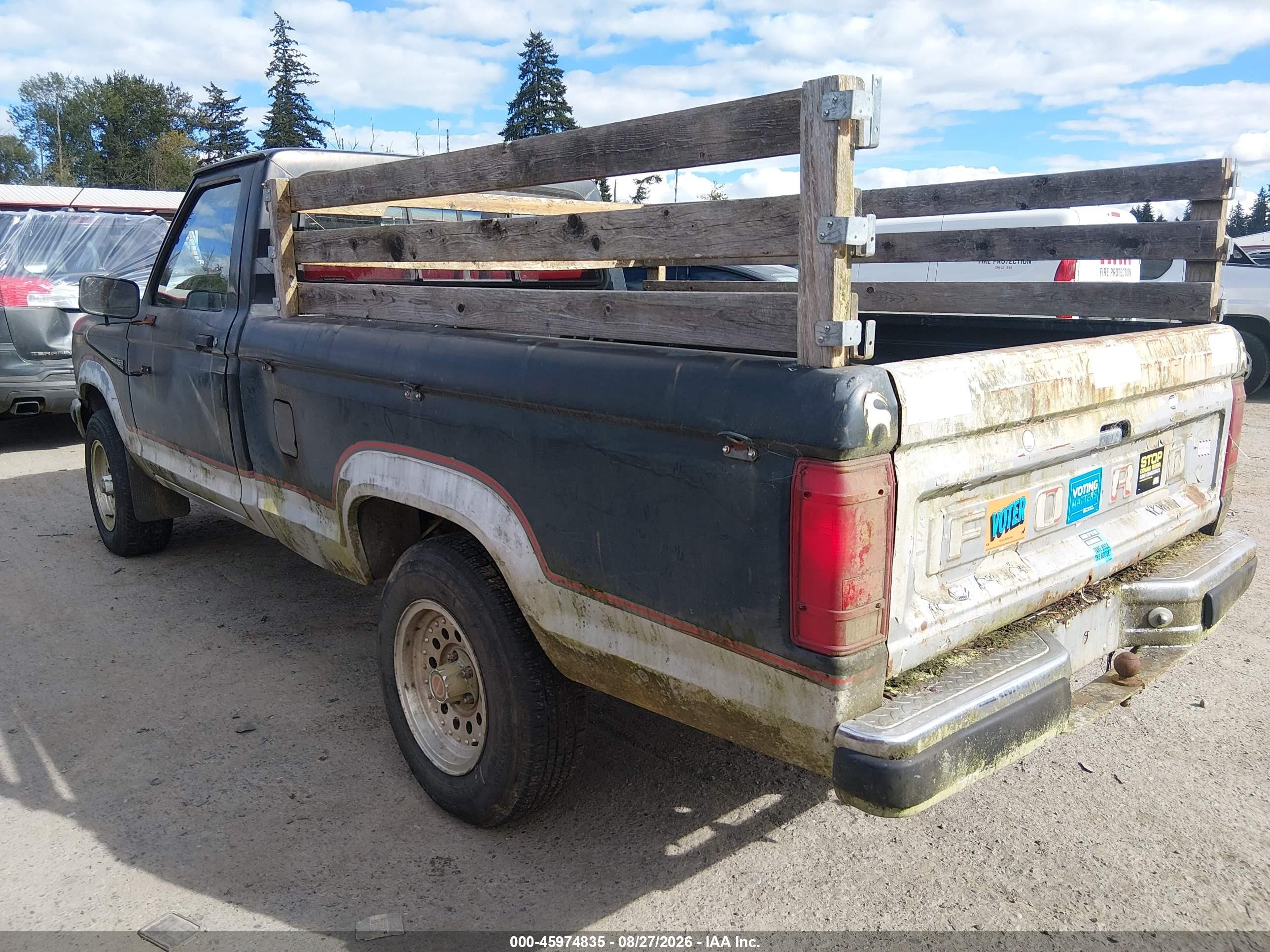 1989 Ford Ranger   Black vin: 1FTCR11T6KUC70282
