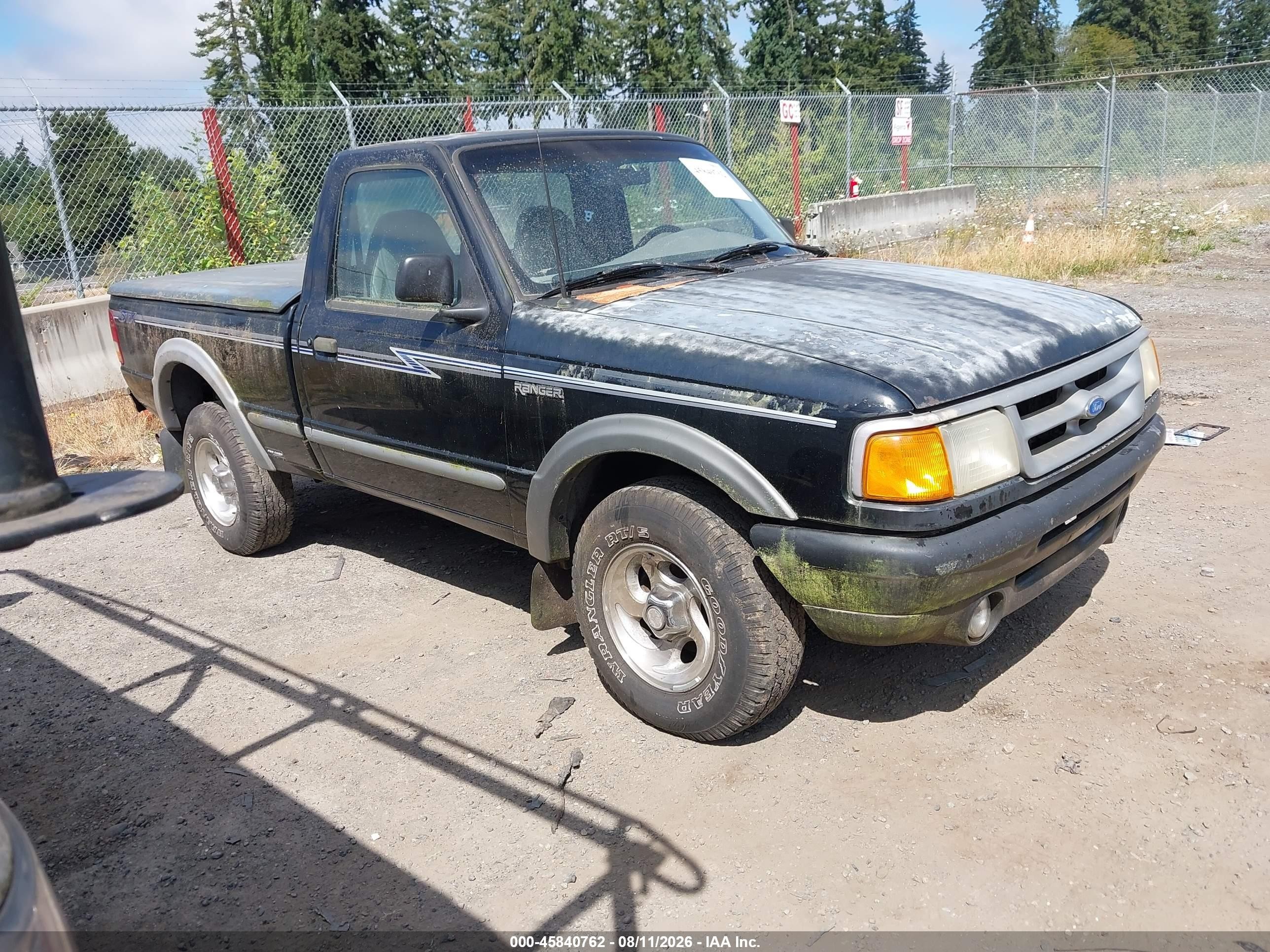1995 Ford Ranger   Black vin: 1FTCR11U2SUB45417