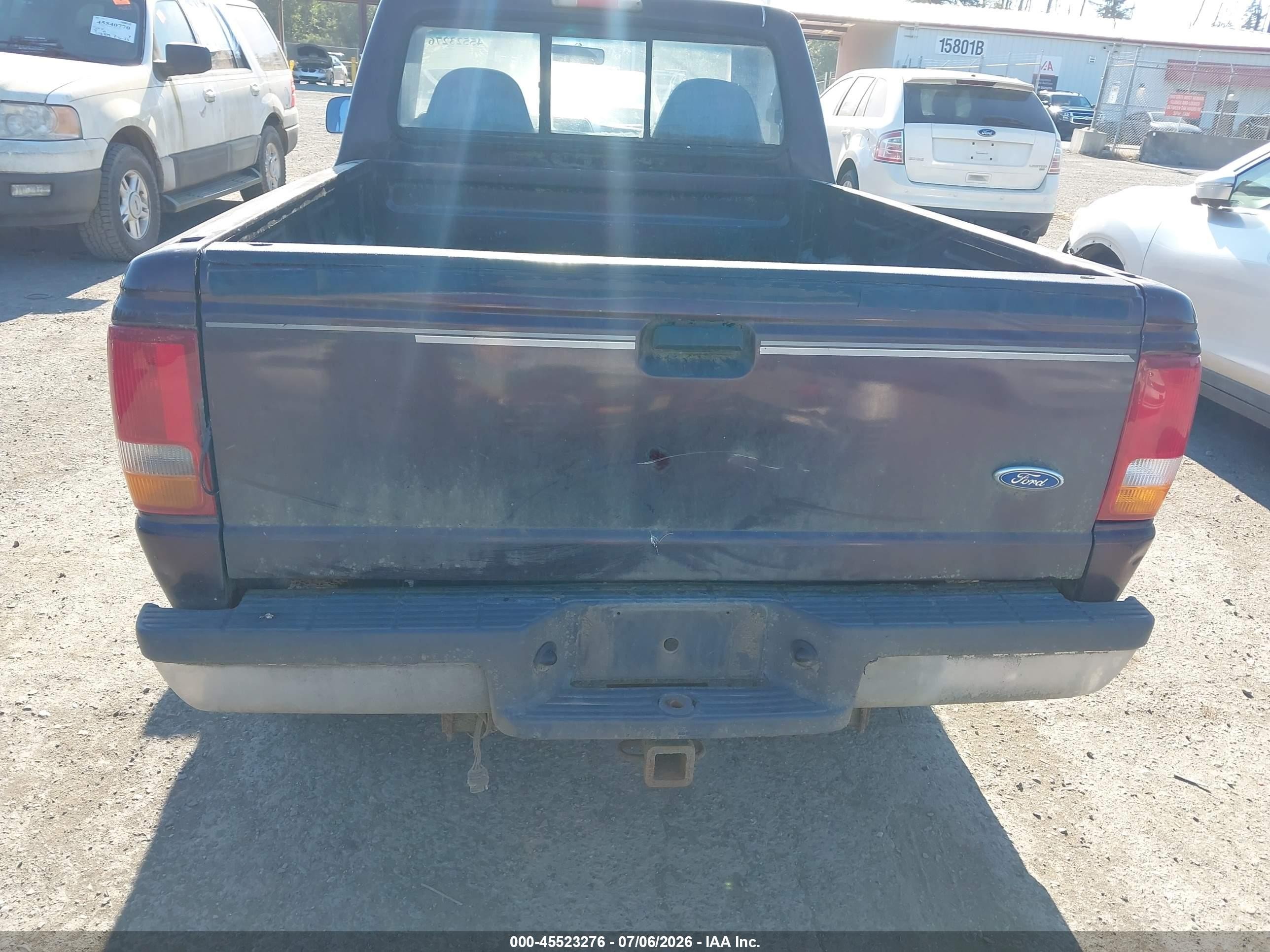 1994 Ford Ranger   Black vin: 1FTCR11U8RUB01528