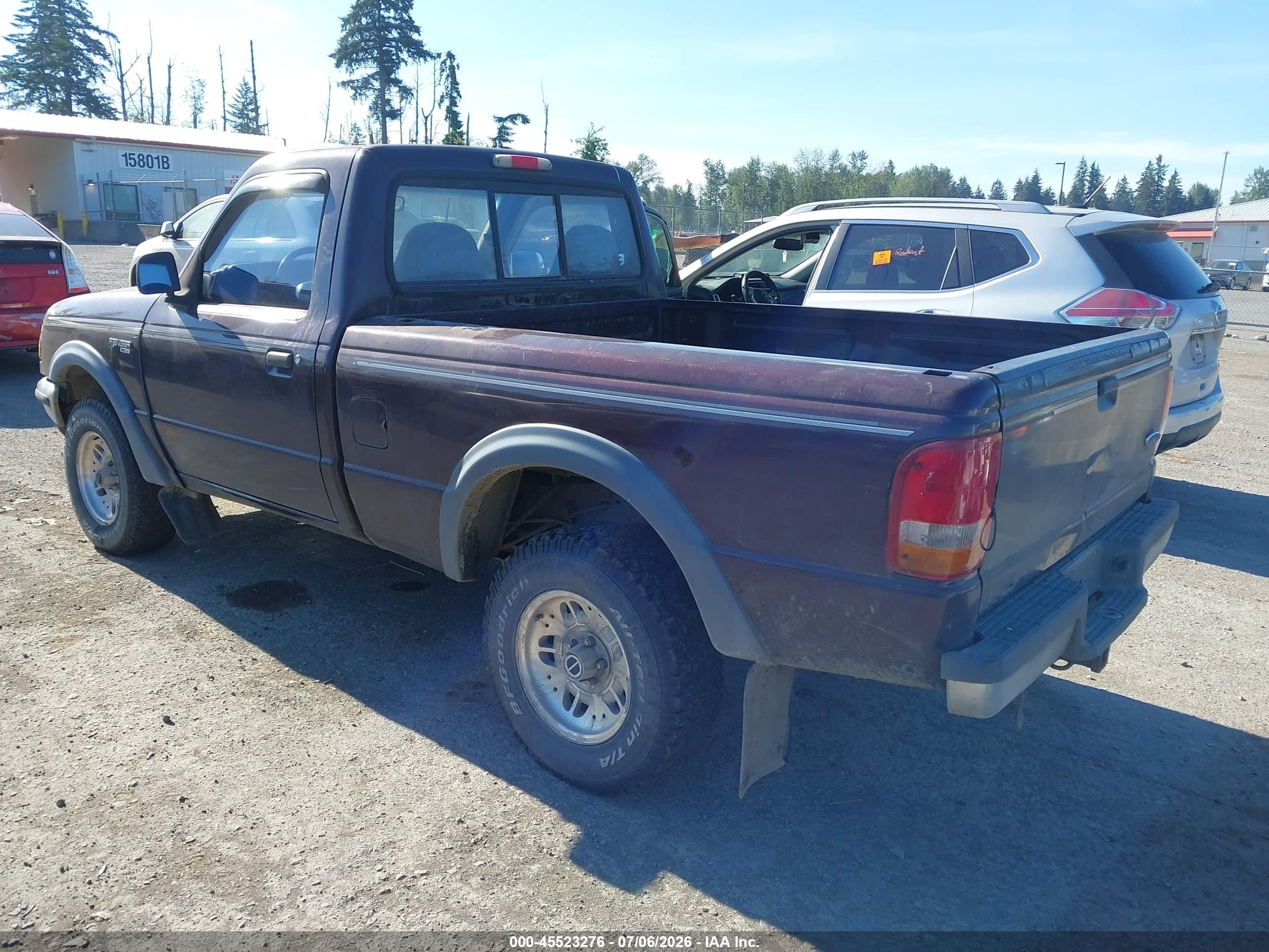 1994 Ford Ranger   Black vin: 1FTCR11U8RUB01528
