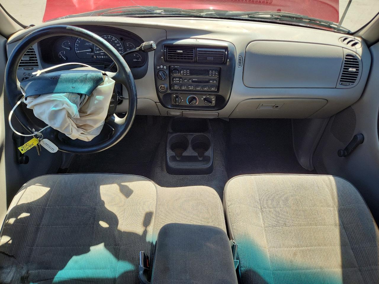 1995 Ford Ranger Red vin: 1FTCR11U8SUA18235