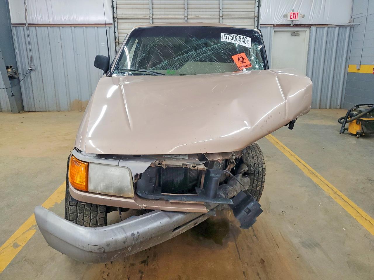 1993 Ford Ranger Tan vin: 1FTCR11X8PUB14853