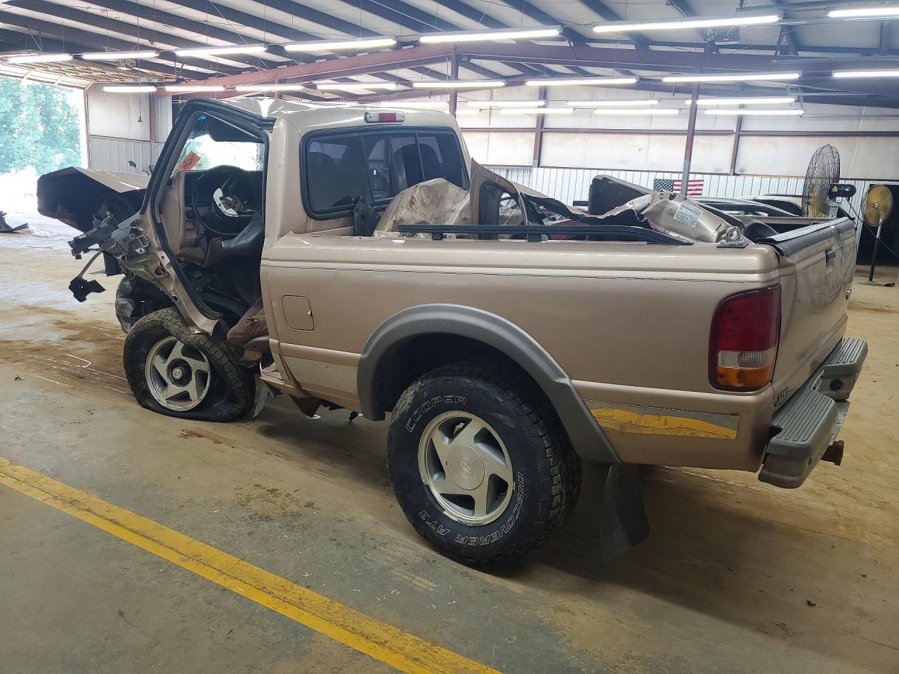 1993 Ford Ranger Tan vin: 1FTCR11X8PUB14853