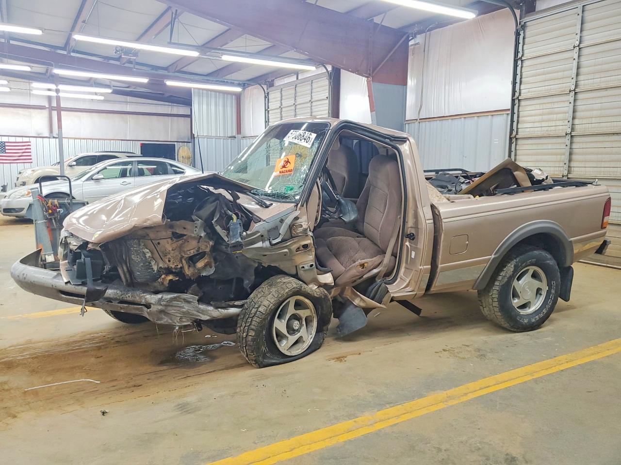 1993 Ford Ranger Tan vin: 1FTCR11X8PUB14853