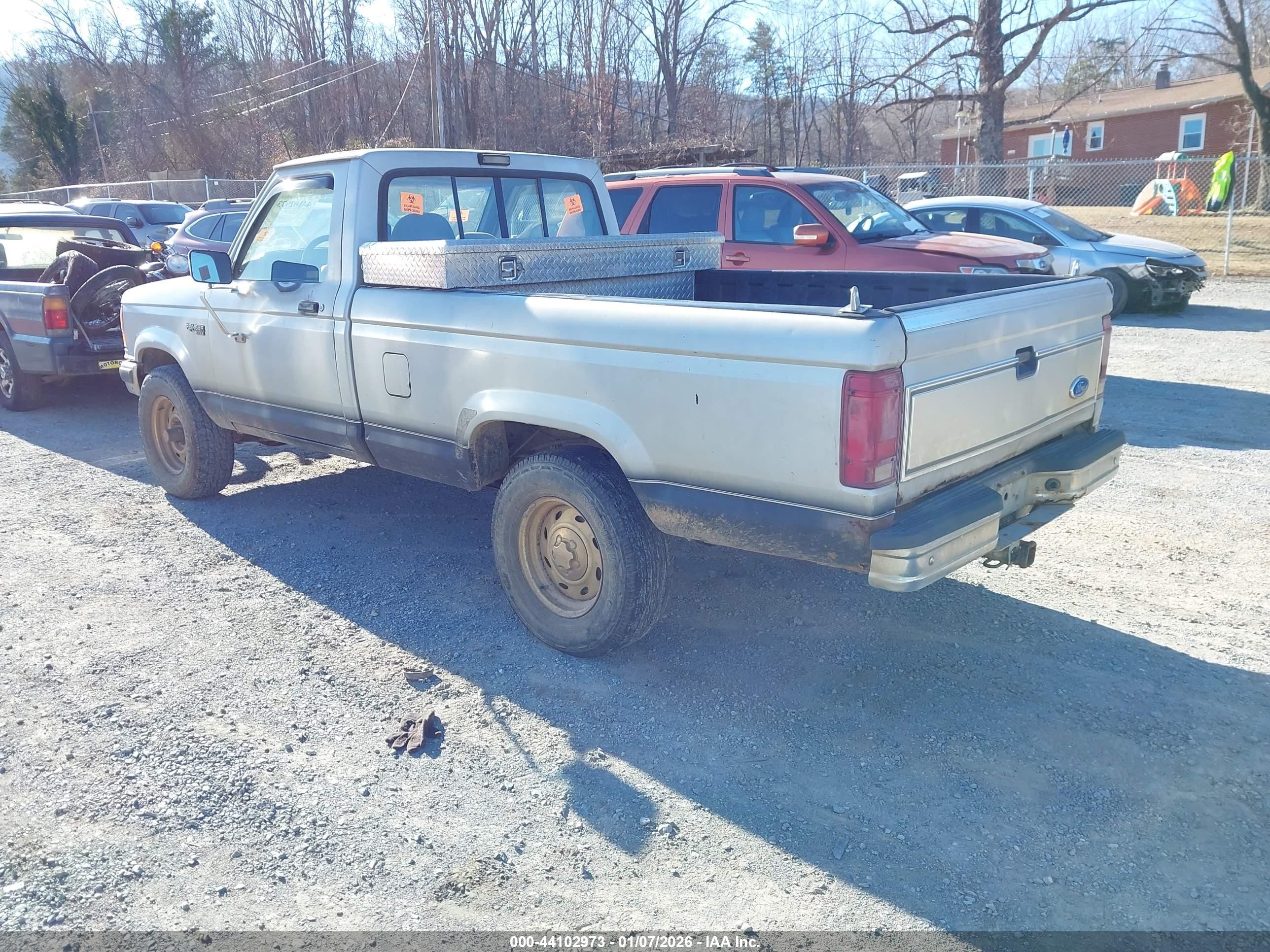 1991 Ford Ranger   Silver vin: 1FTCR11X9MUB13366