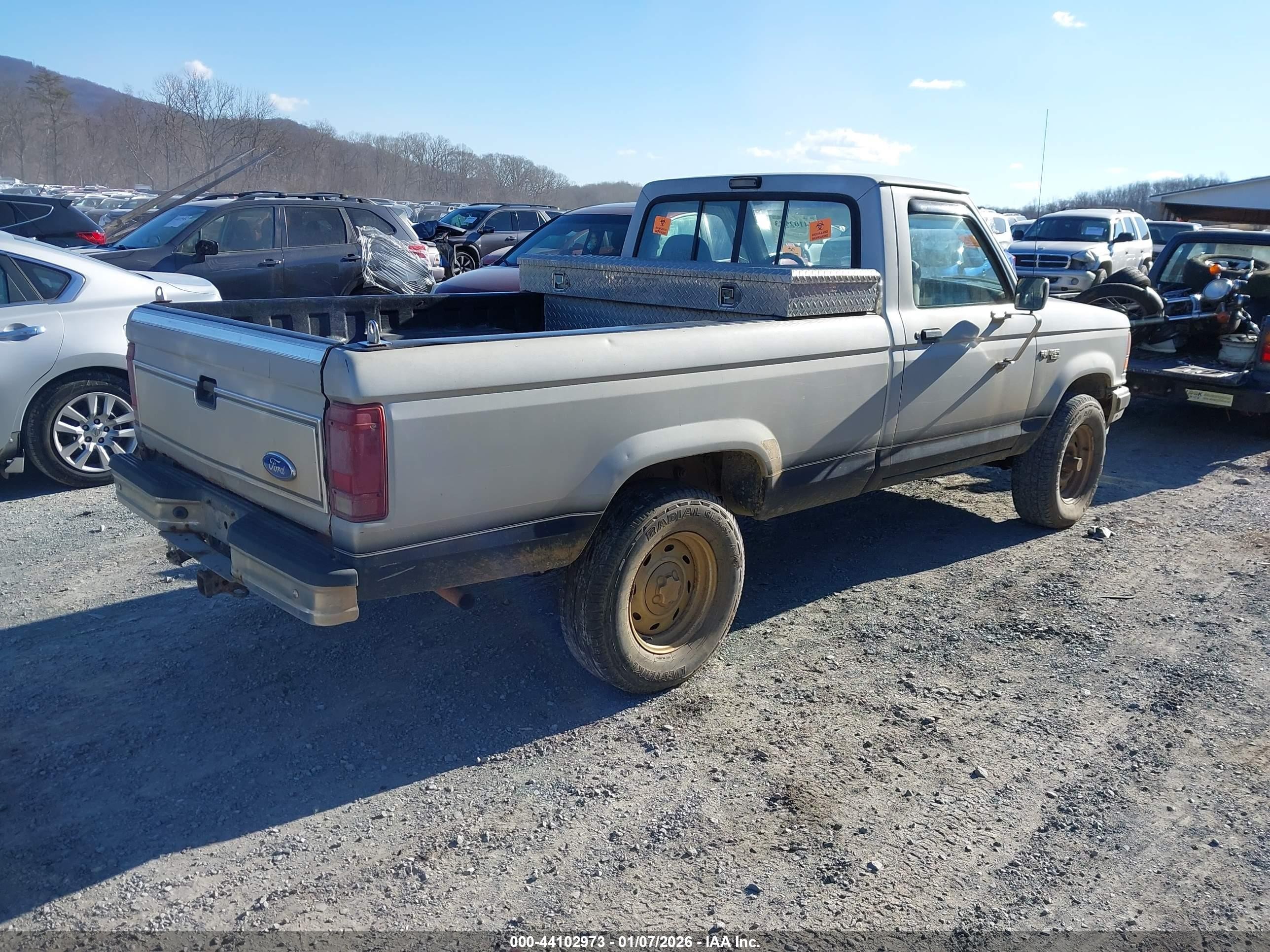 1991 Ford Ranger   Silver vin: 1FTCR11X9MUB13366