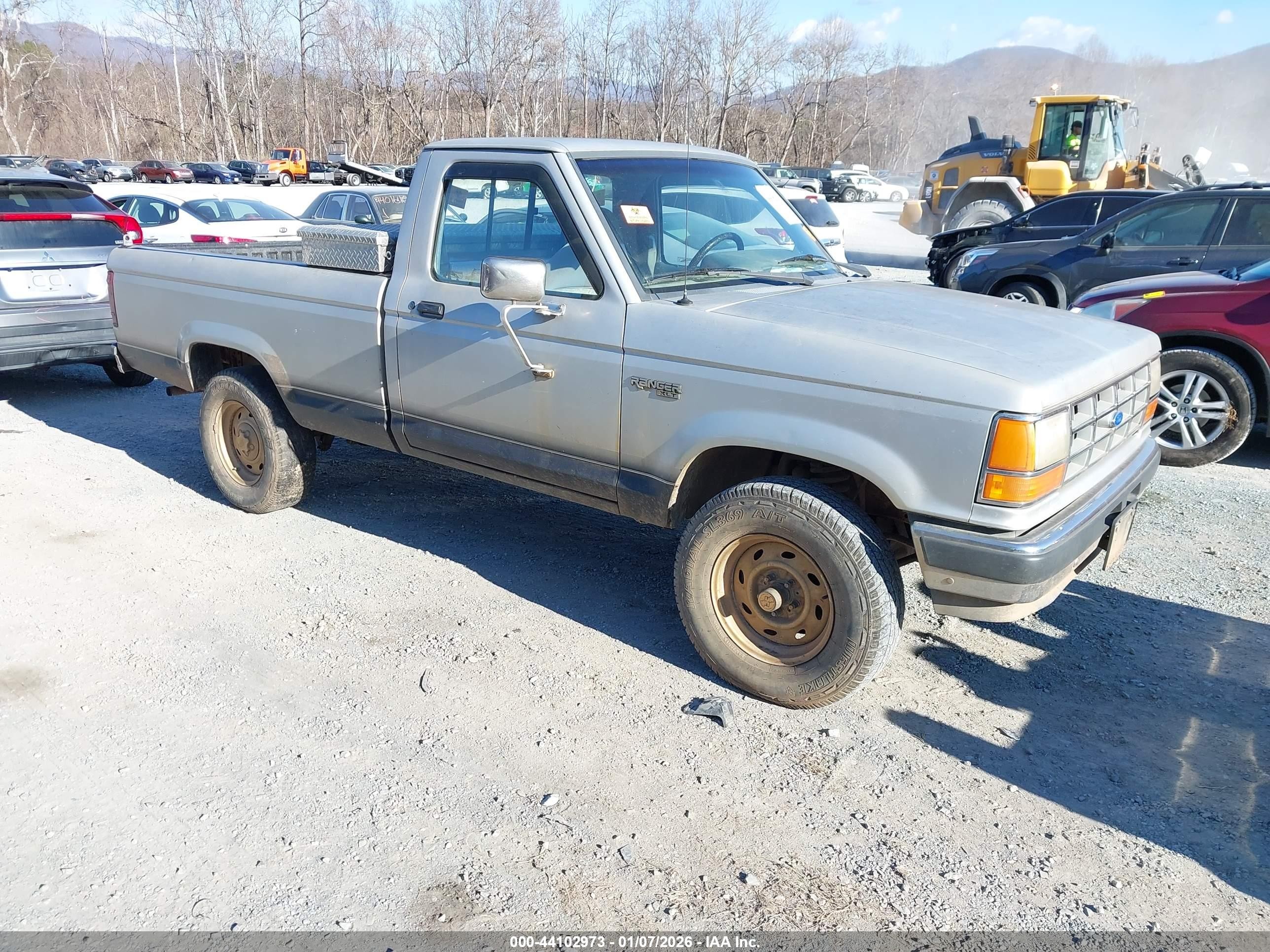 1991 Ford Ranger   Silver vin: 1FTCR11X9MUB13366