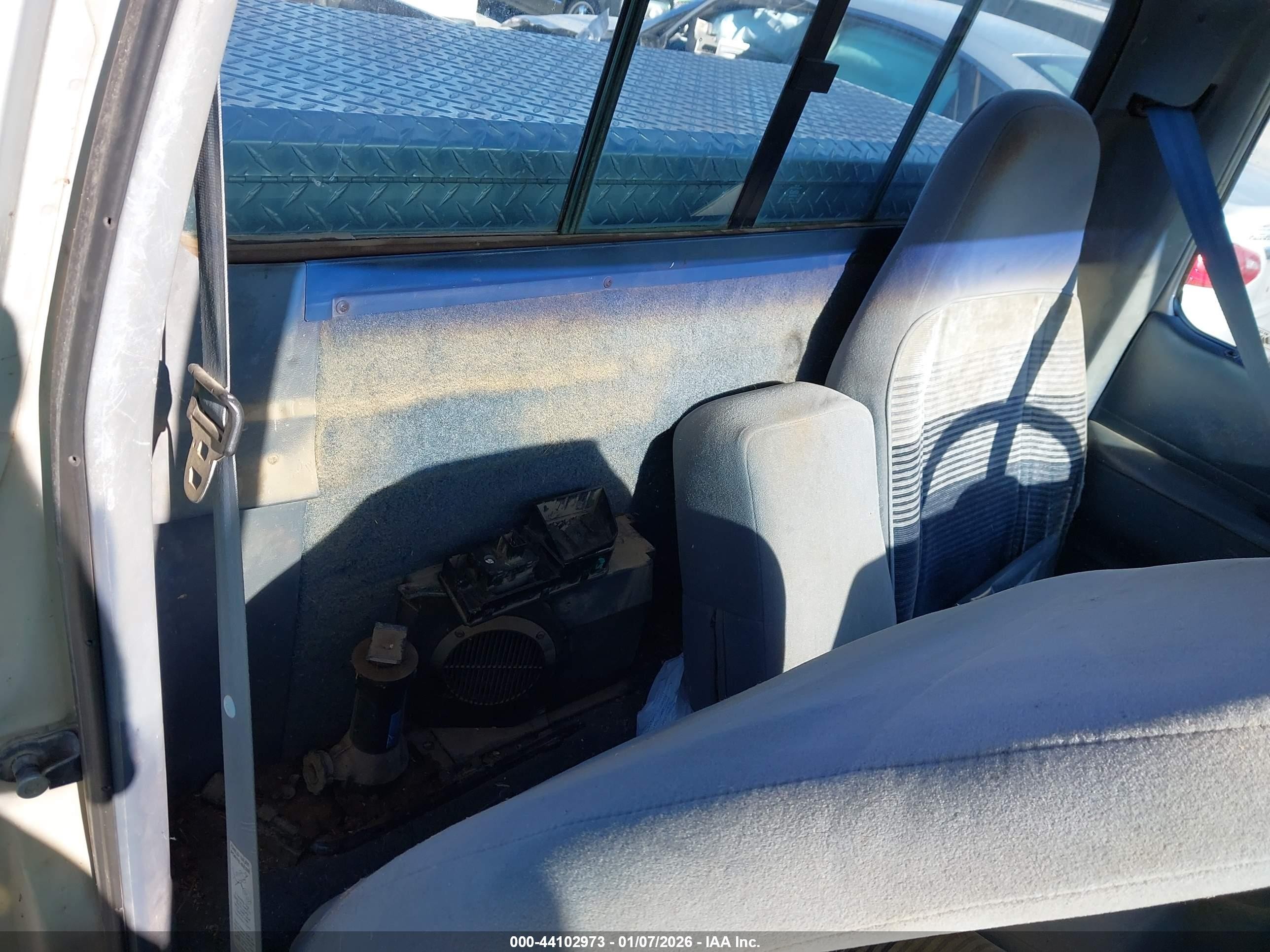 1991 Ford Ranger   Silver vin: 1FTCR11X9MUB13366