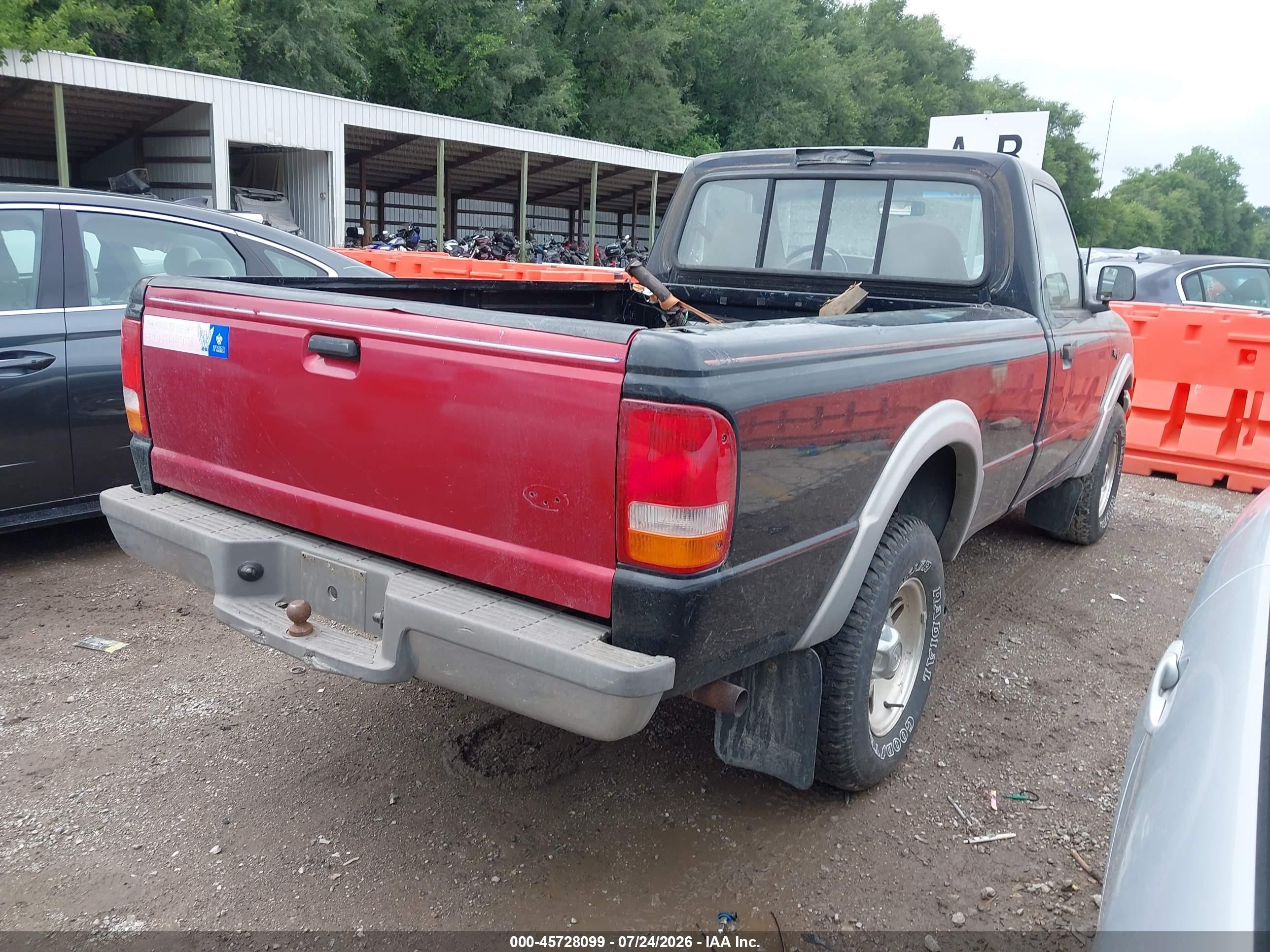 1996 Ford Ranger   Black vin: 1FTCR11XXTPB28004