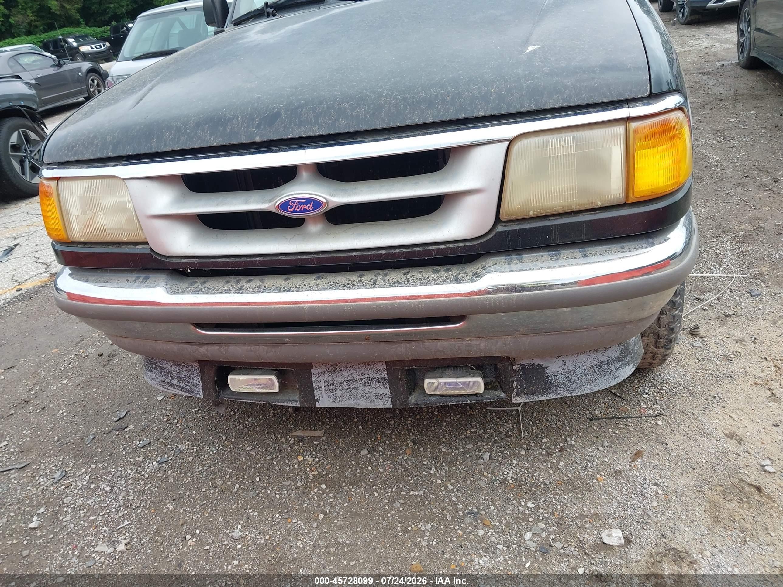 1996 Ford Ranger   Black vin: 1FTCR11XXTPB28004