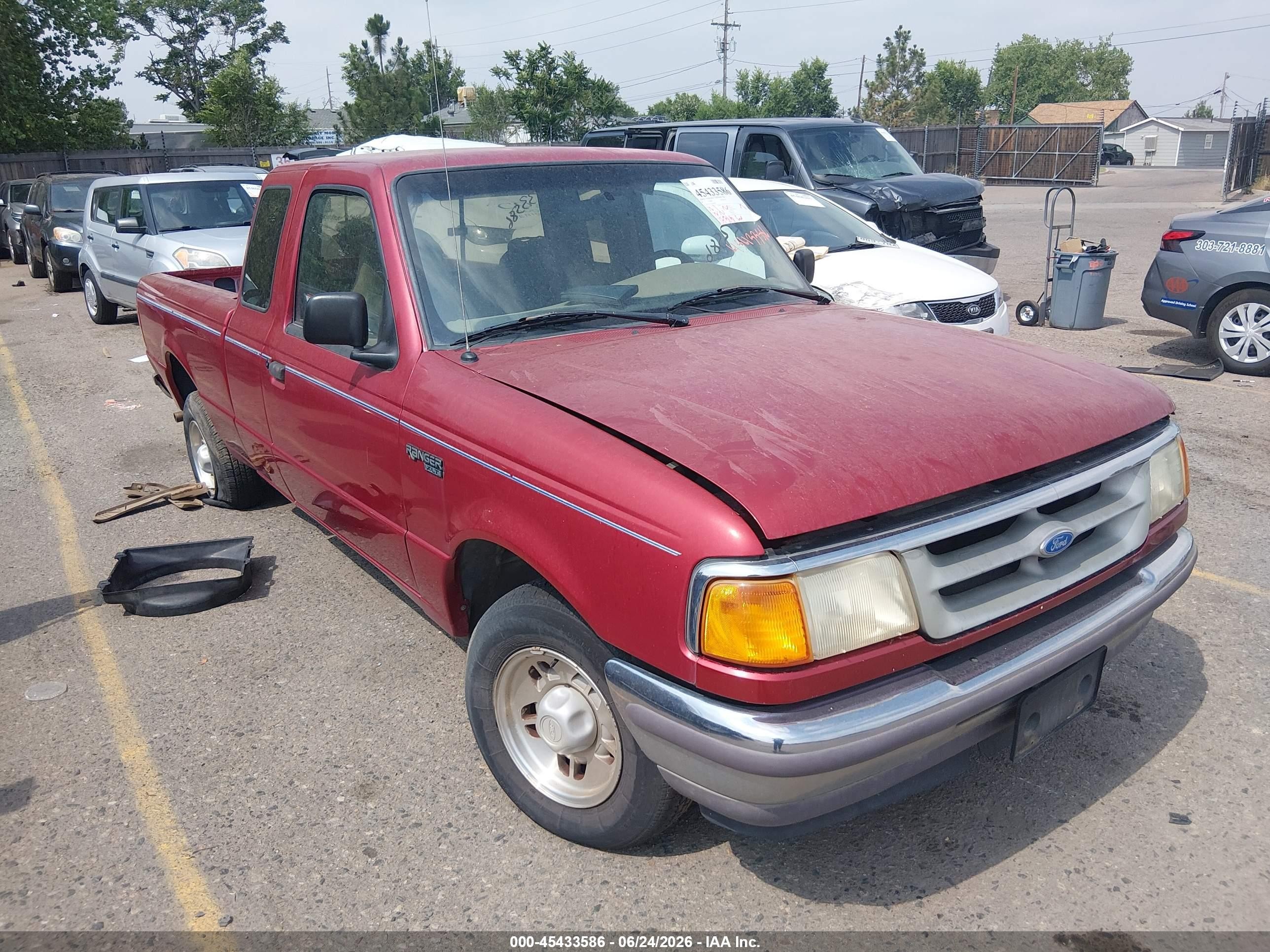 1997 Ford Ranger Xl/xlt Red vin: 1FTCR14A0VPA08982