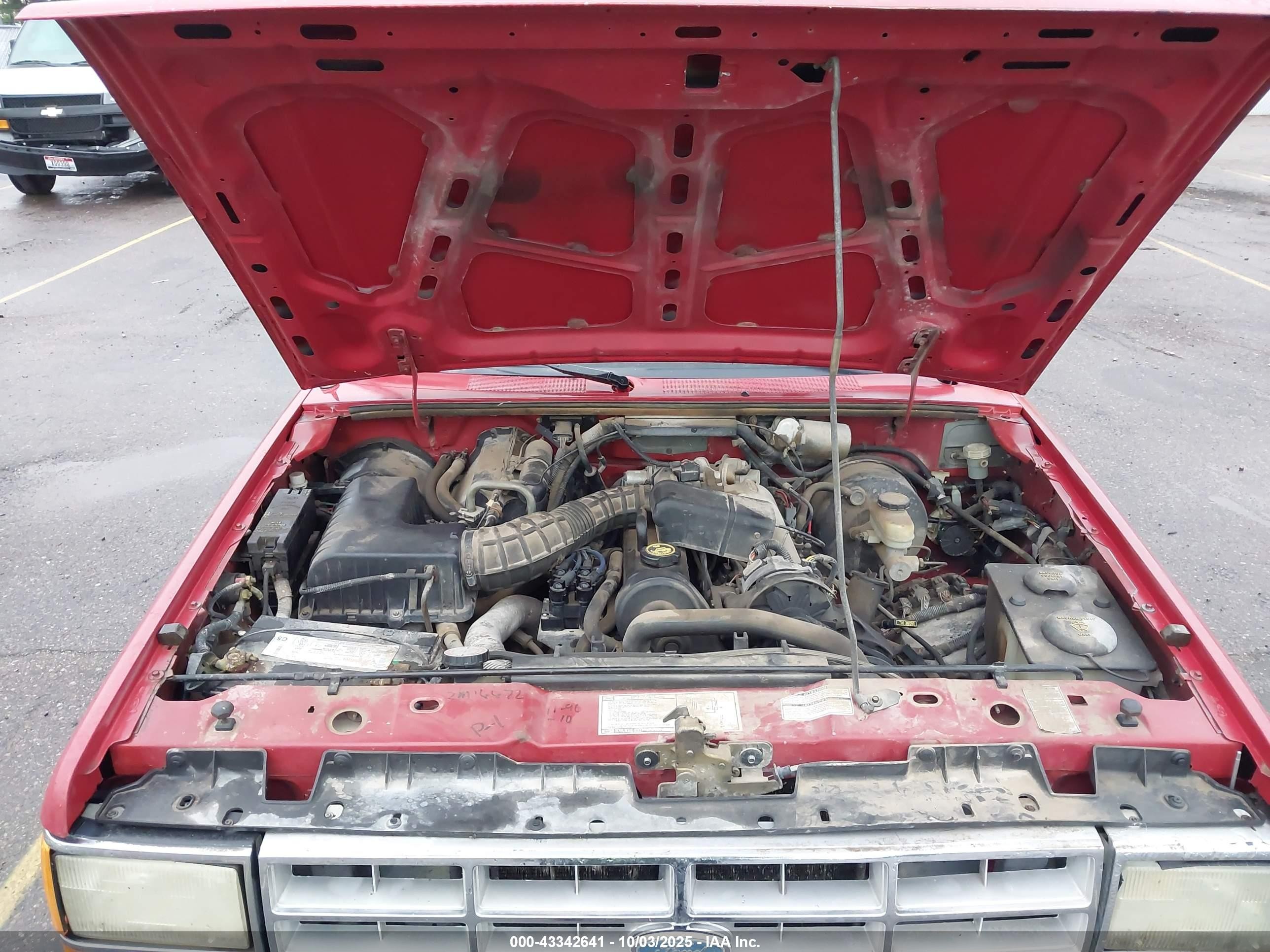 1989 Ford Ranger Super Cab Красный vin: 1FTCR14A1KPB12277
