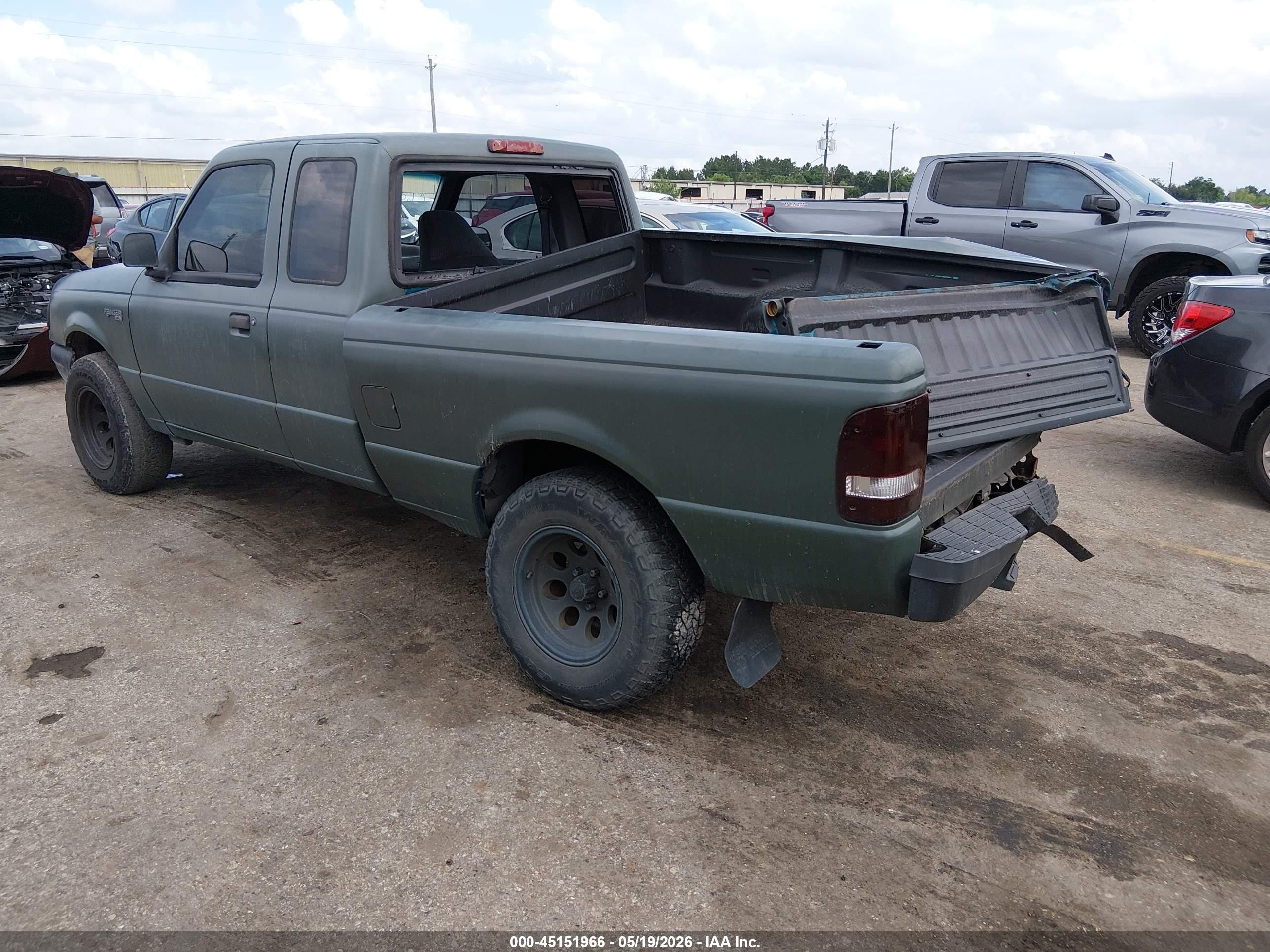 1994 Ford Ranger Super Cab Green vin: 1FTCR14A1RPA77346