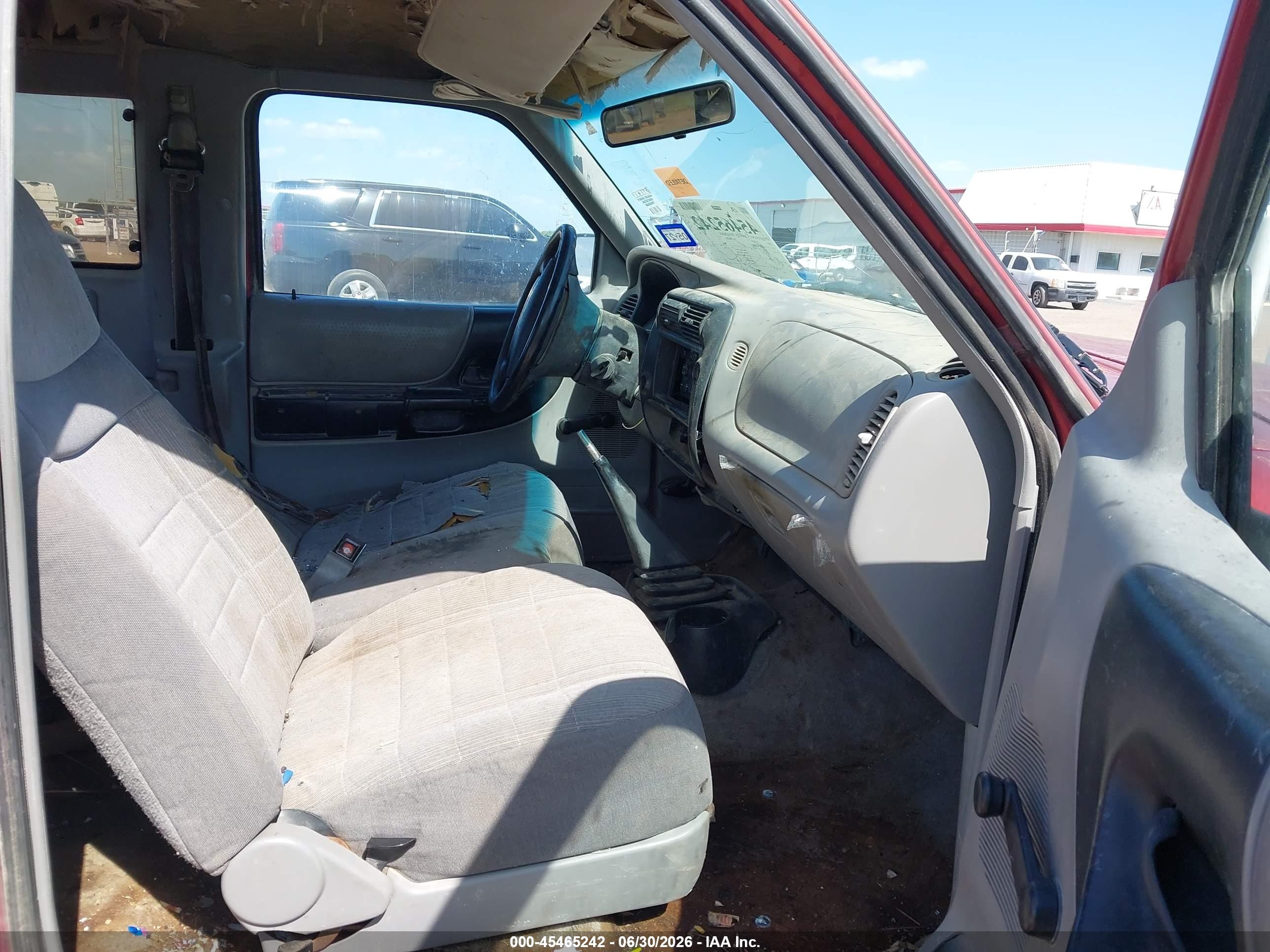 1997 Ford Ranger Xl/xlt Red vin: 1FTCR14A1VTA16581