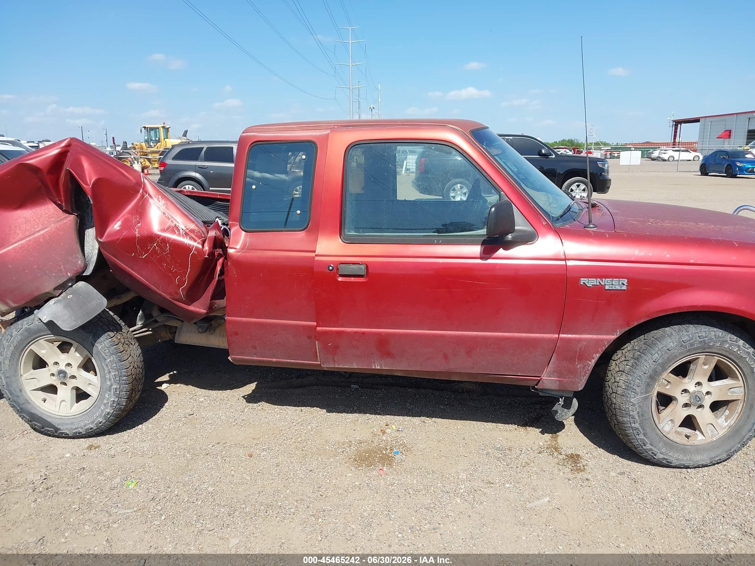 1997 Ford Ranger Xl/xlt Red vin: 1FTCR14A1VTA16581
