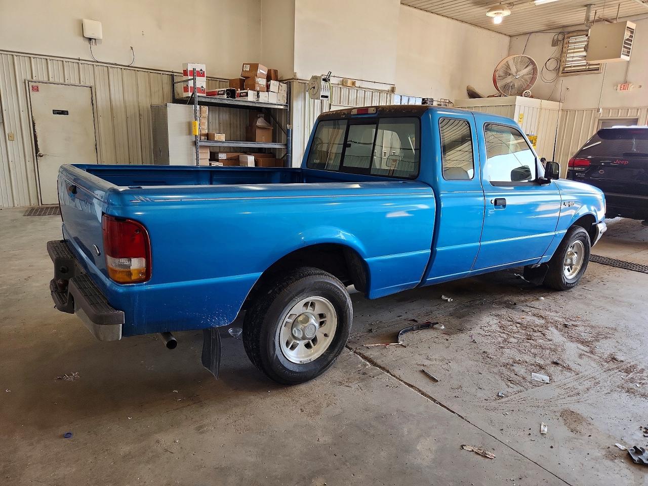1996 Ford Ranger Super Cab Синий vin: 1FTCR14A2TPA54696