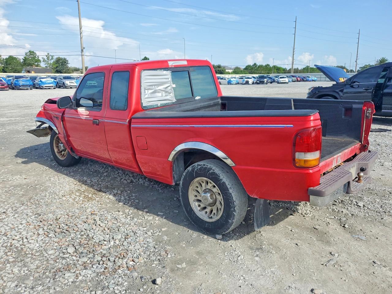1997 Ford Ranger Super Cab Красный vin: 1FTCR14A3VTA67631