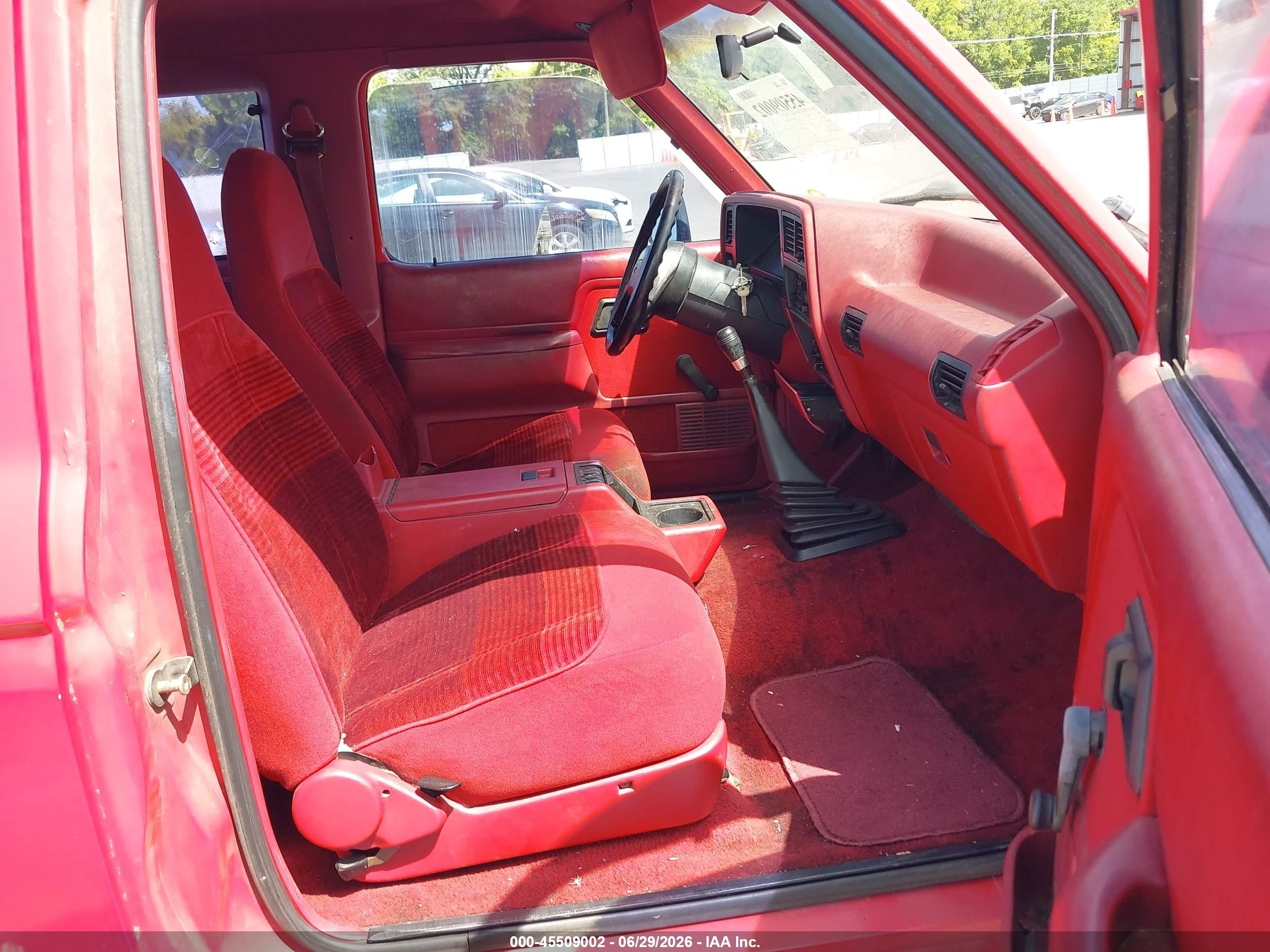 1992 Ford Ranger Super Cab Red vin: 1FTCR14A4NTA30846