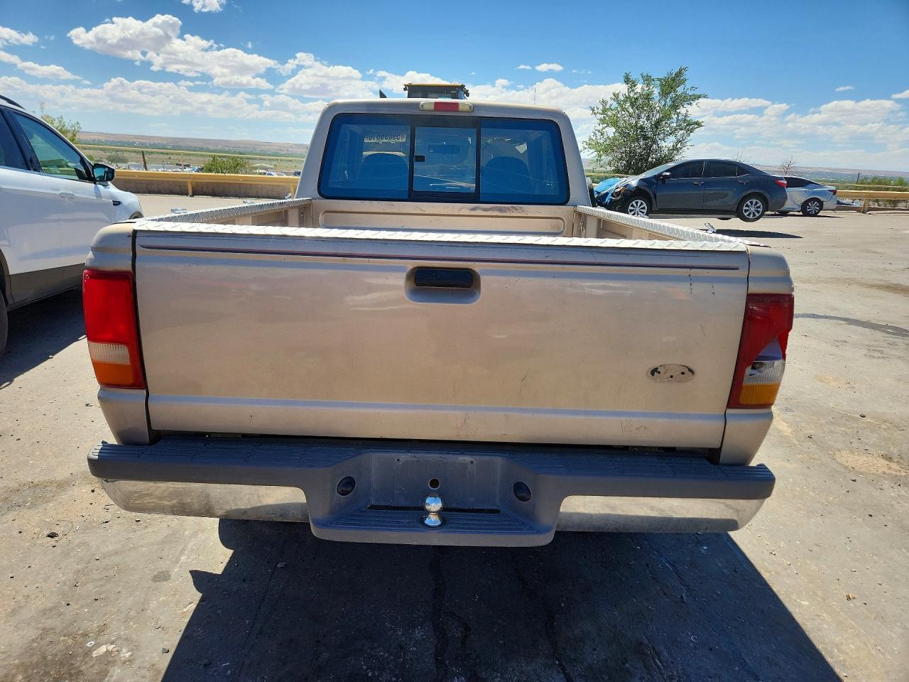 1996 Ford Ranger Super Cab Gold vin: 1FTCR14A4TPB19760