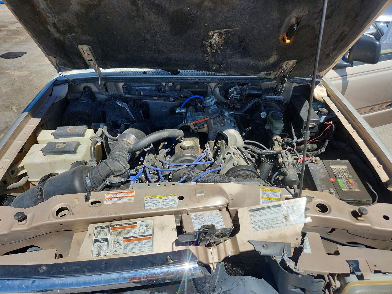 1996 Ford Ranger Super Cab Gold vin: 1FTCR14A4TPB19760