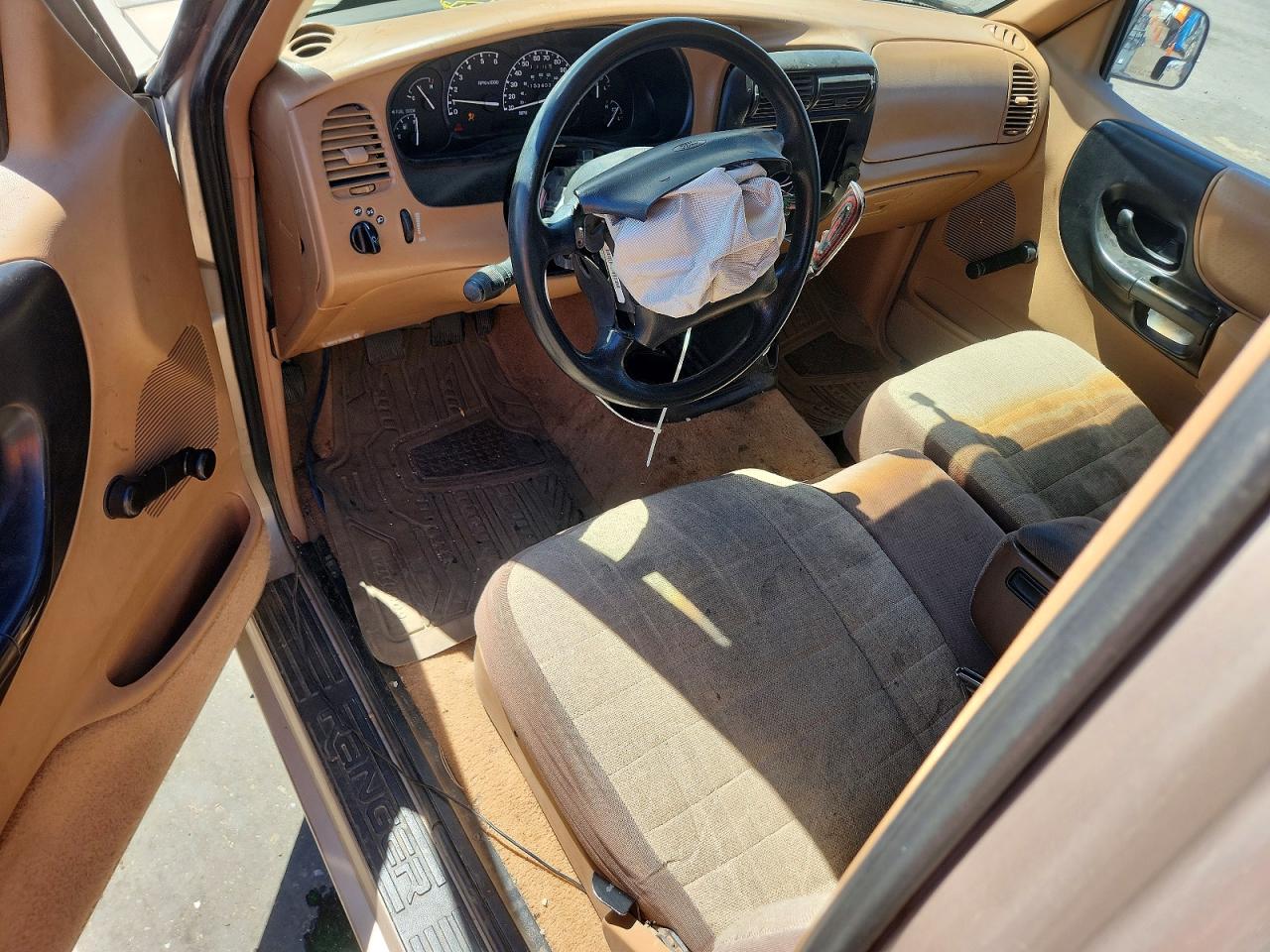 1996 Ford Ranger Super Cab Gold vin: 1FTCR14A4TPB19760