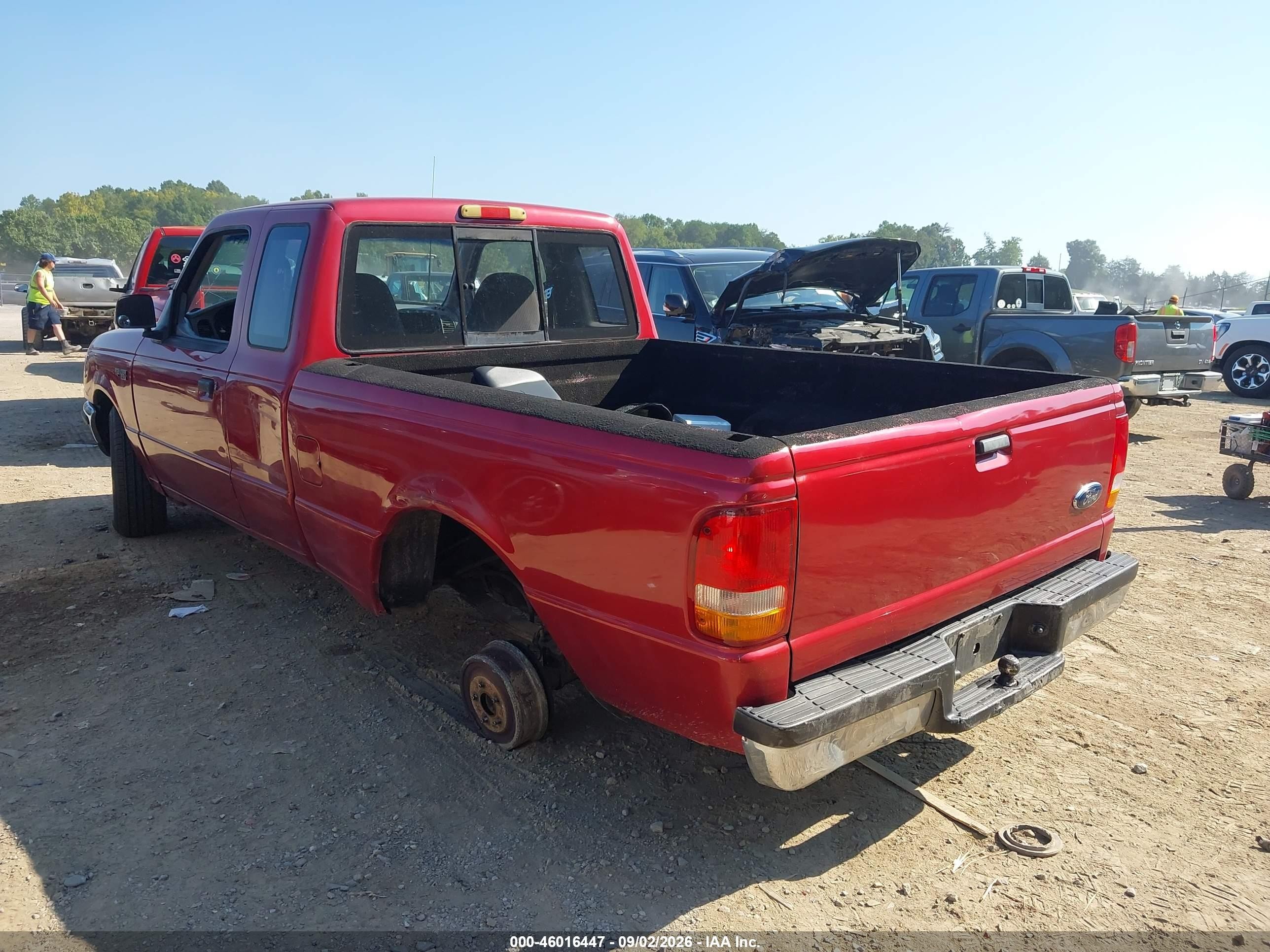 1995 Ford Ranger Super Cab Red vin: 1FTCR14A5STA16028