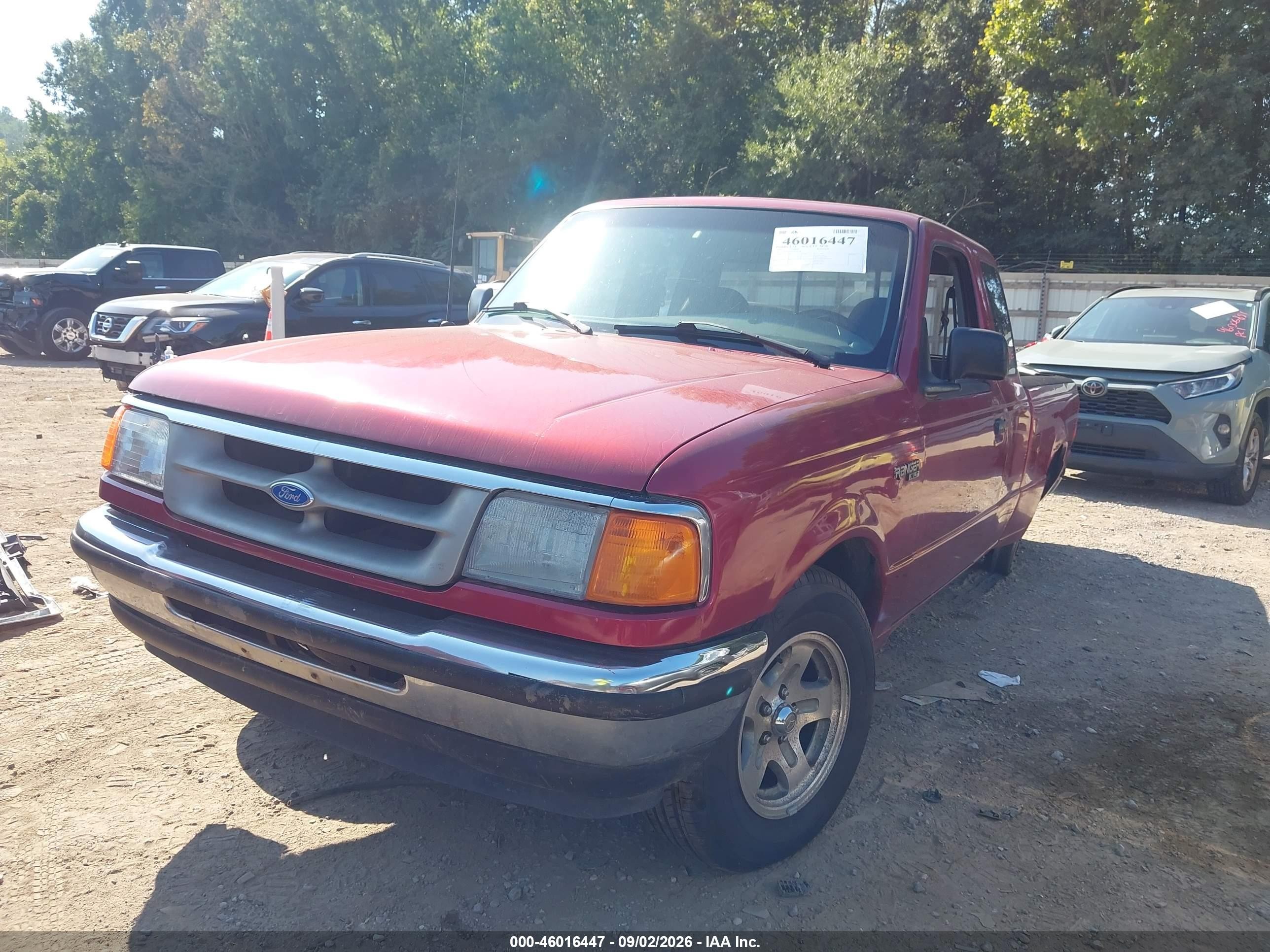 1995 Ford Ranger Super Cab Red vin: 1FTCR14A5STA16028