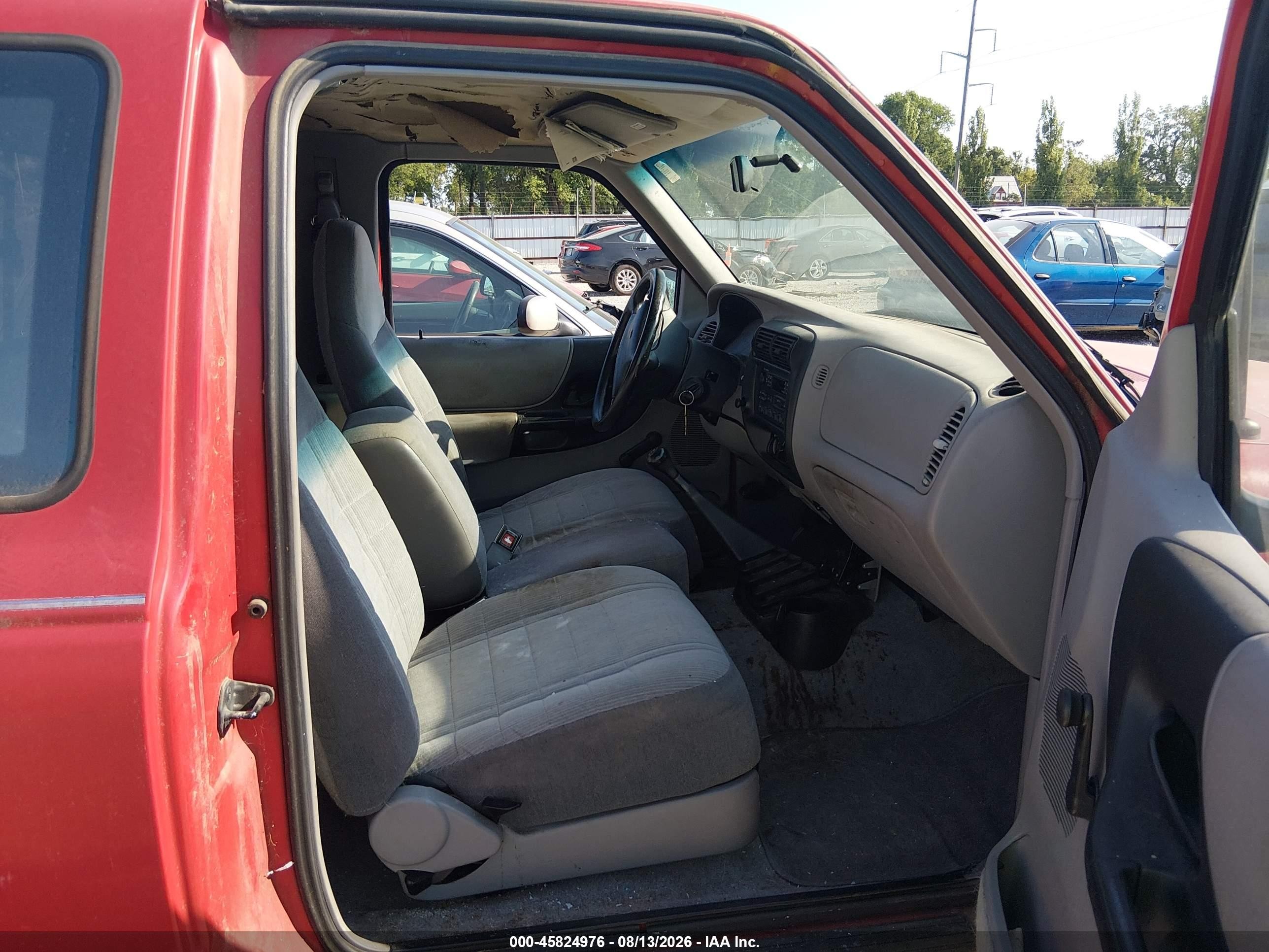 1996 Ford Ranger Super Cab Red vin: 1FTCR14A5TPB30962