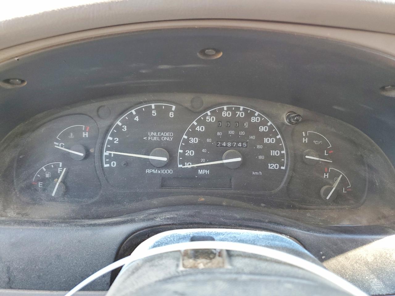 1996 Ford Ranger Super Cab Red vin: 1FTCR14A5TTA59642
