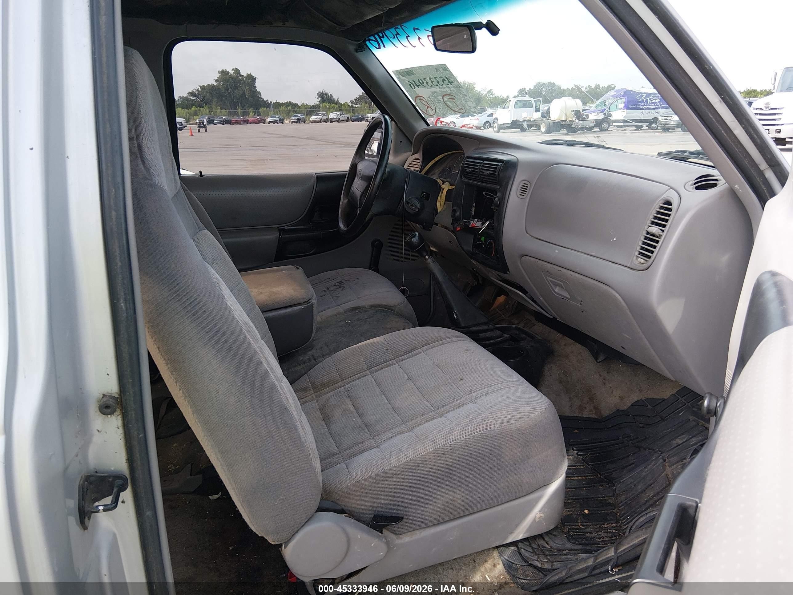 1997 Ford Ranger Xl/xlt Silver vin: 1FTCR14A5VPA11814
