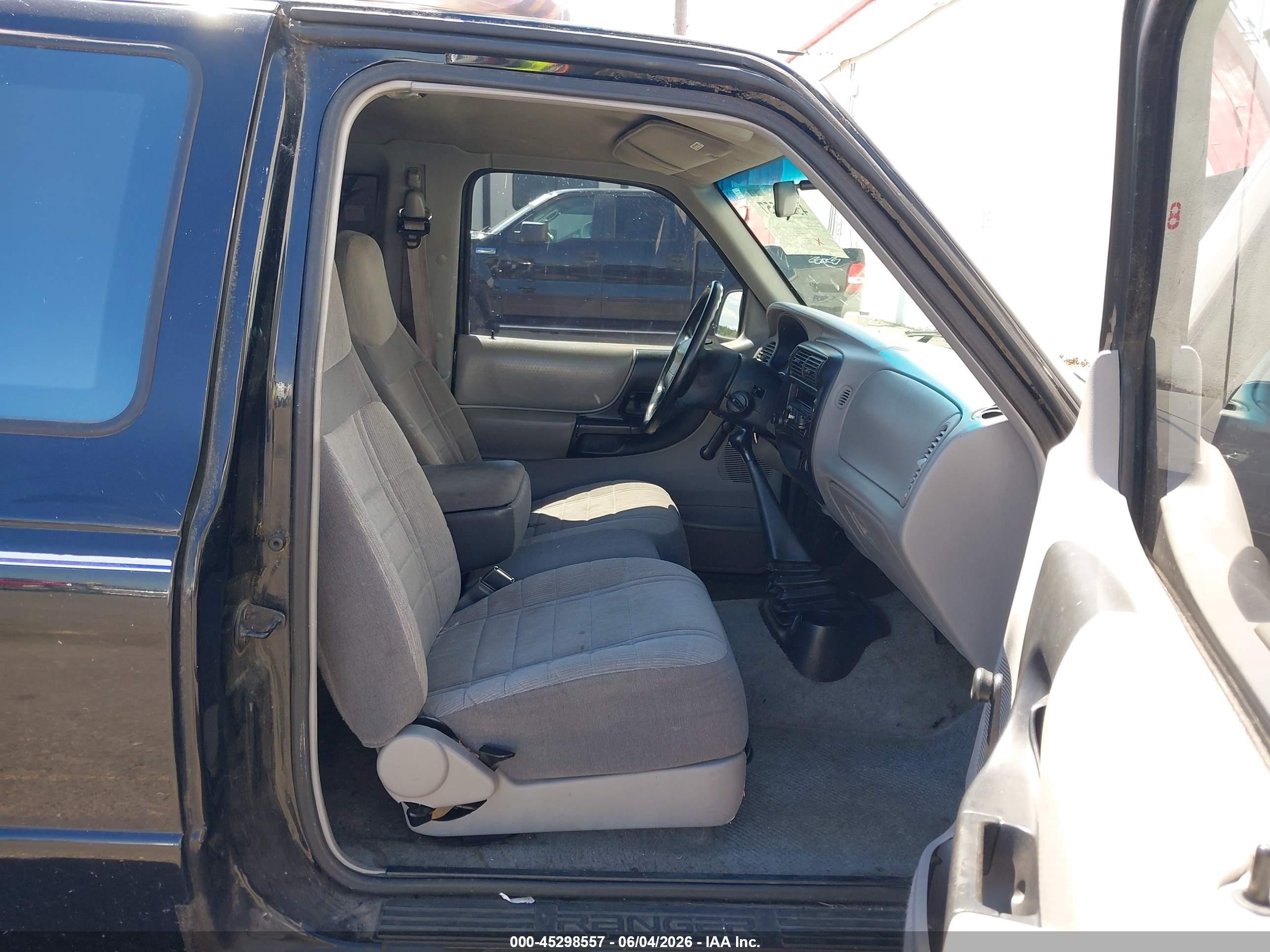 1997 Ford Ranger Xl/xlt Black vin: 1FTCR14A5VPA72841