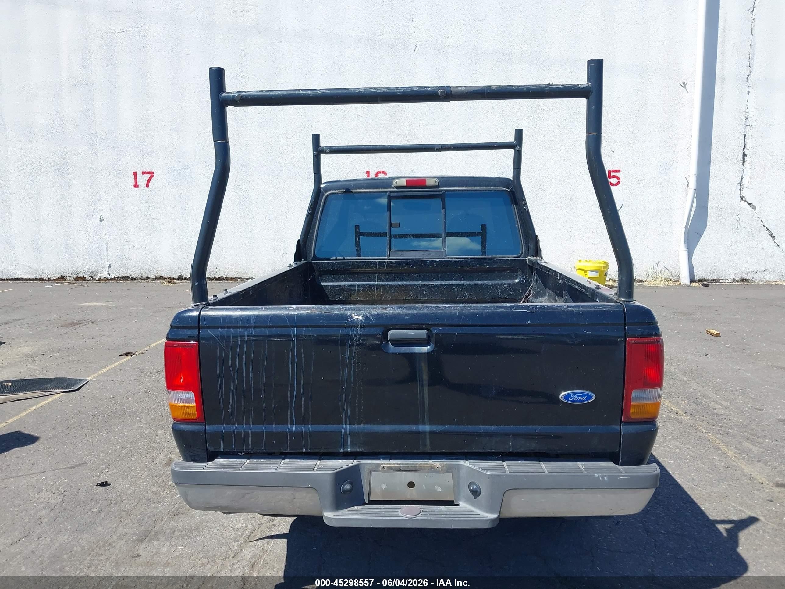 1997 Ford Ranger Xl/xlt Black vin: 1FTCR14A5VPA72841