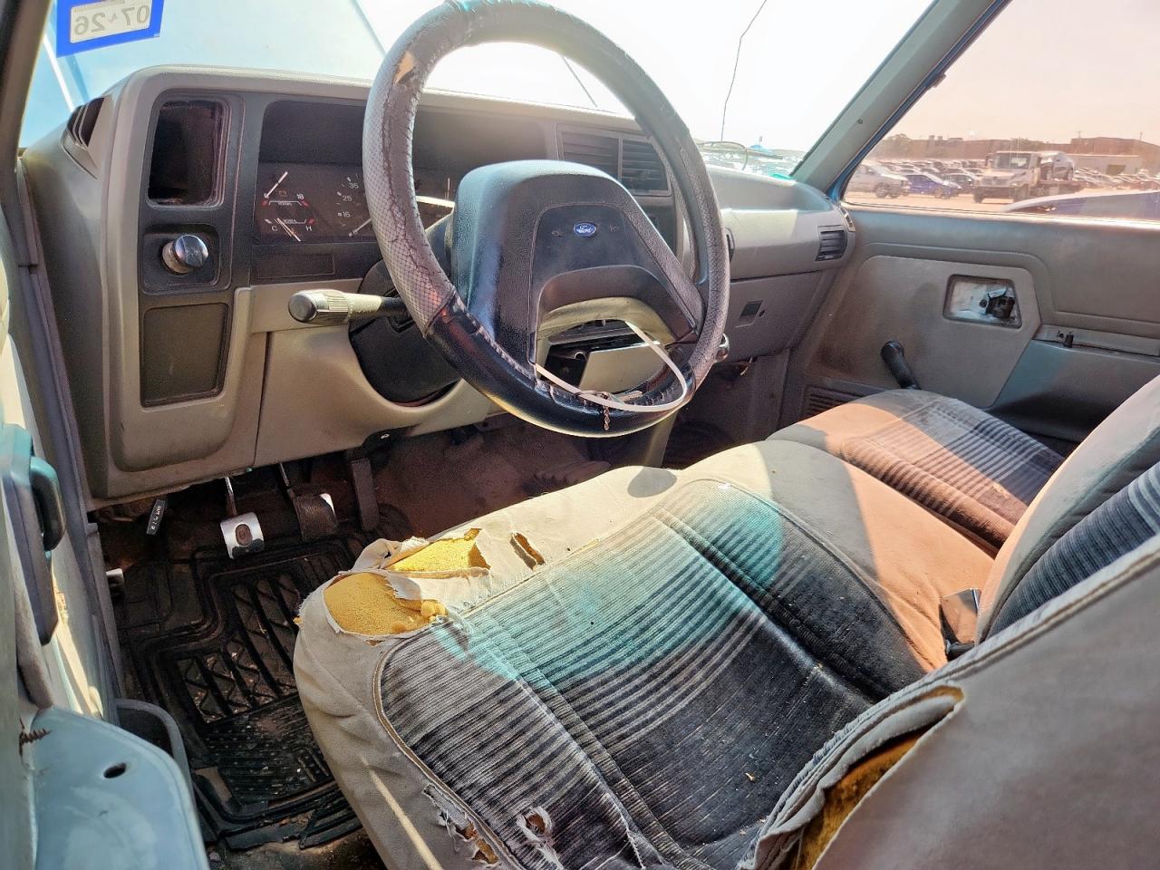 1992 Ford Ranger Super Cab Синий vin: 1FTCR14A6NPA14771