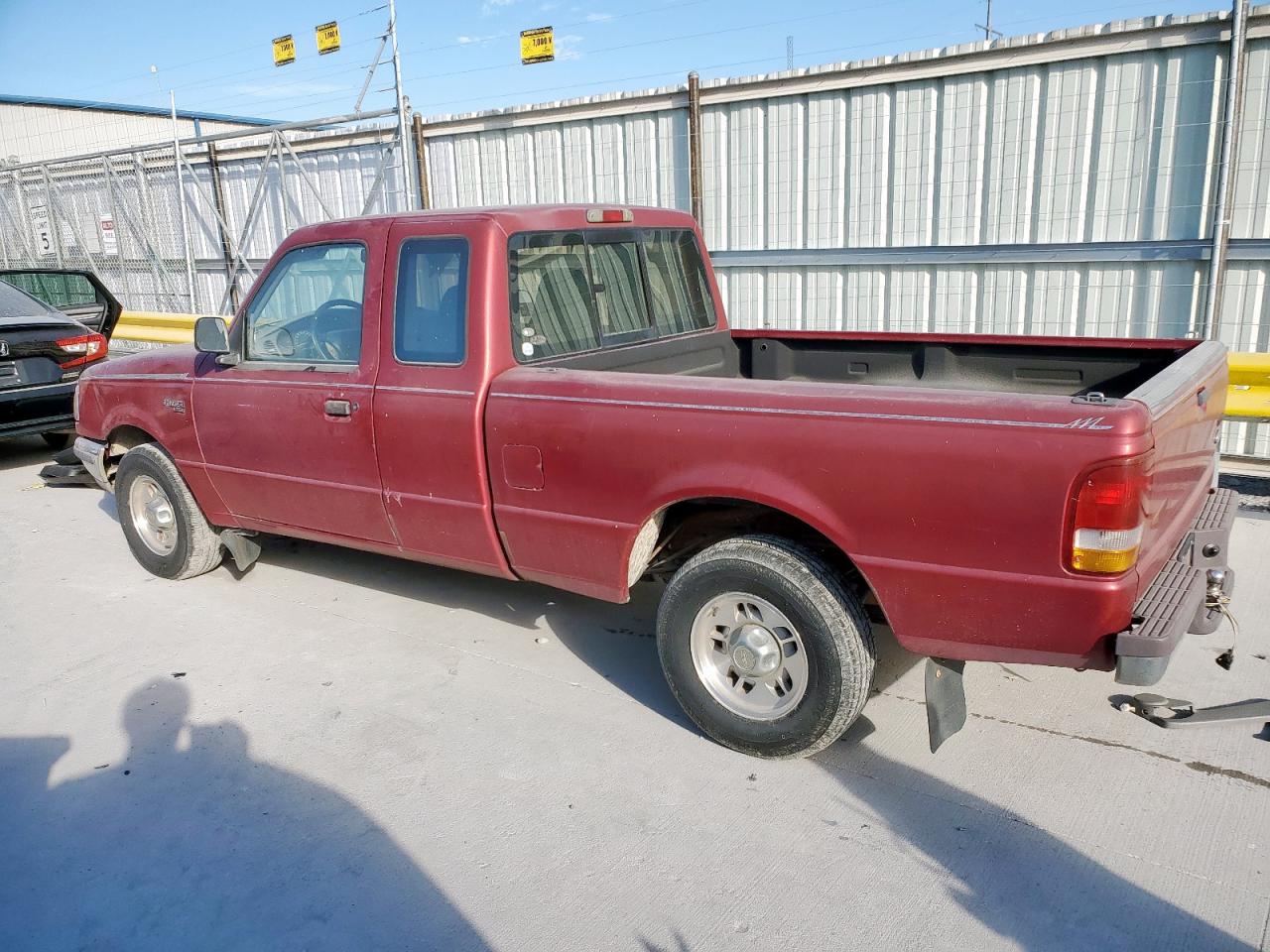 1996 Ford Ranger Super Cab Бордовый vin: 1FTCR14A7TPB45771