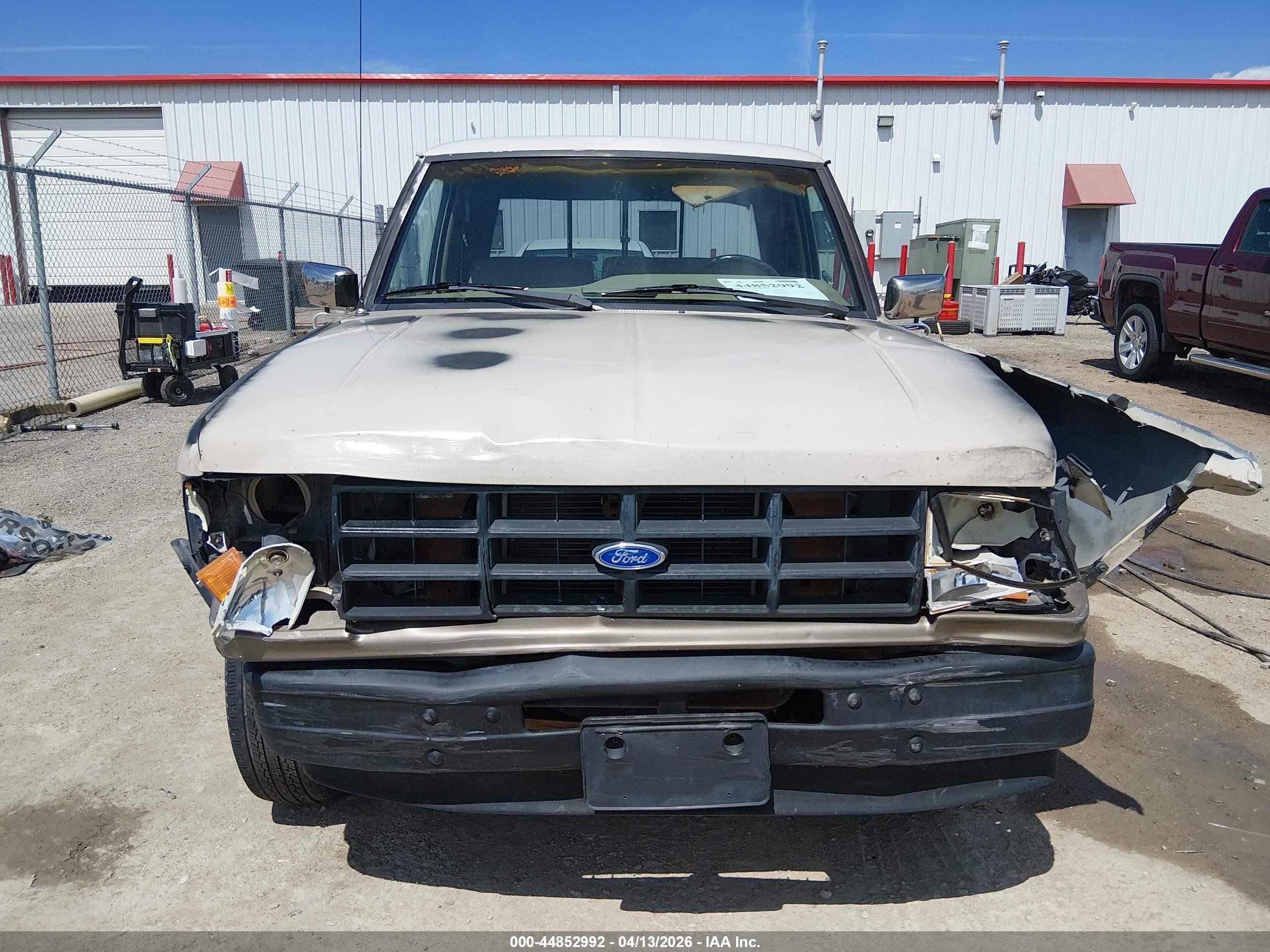 1990 Ford Ranger Super Cab Tan vin: 1FTCR14A8LPA05714