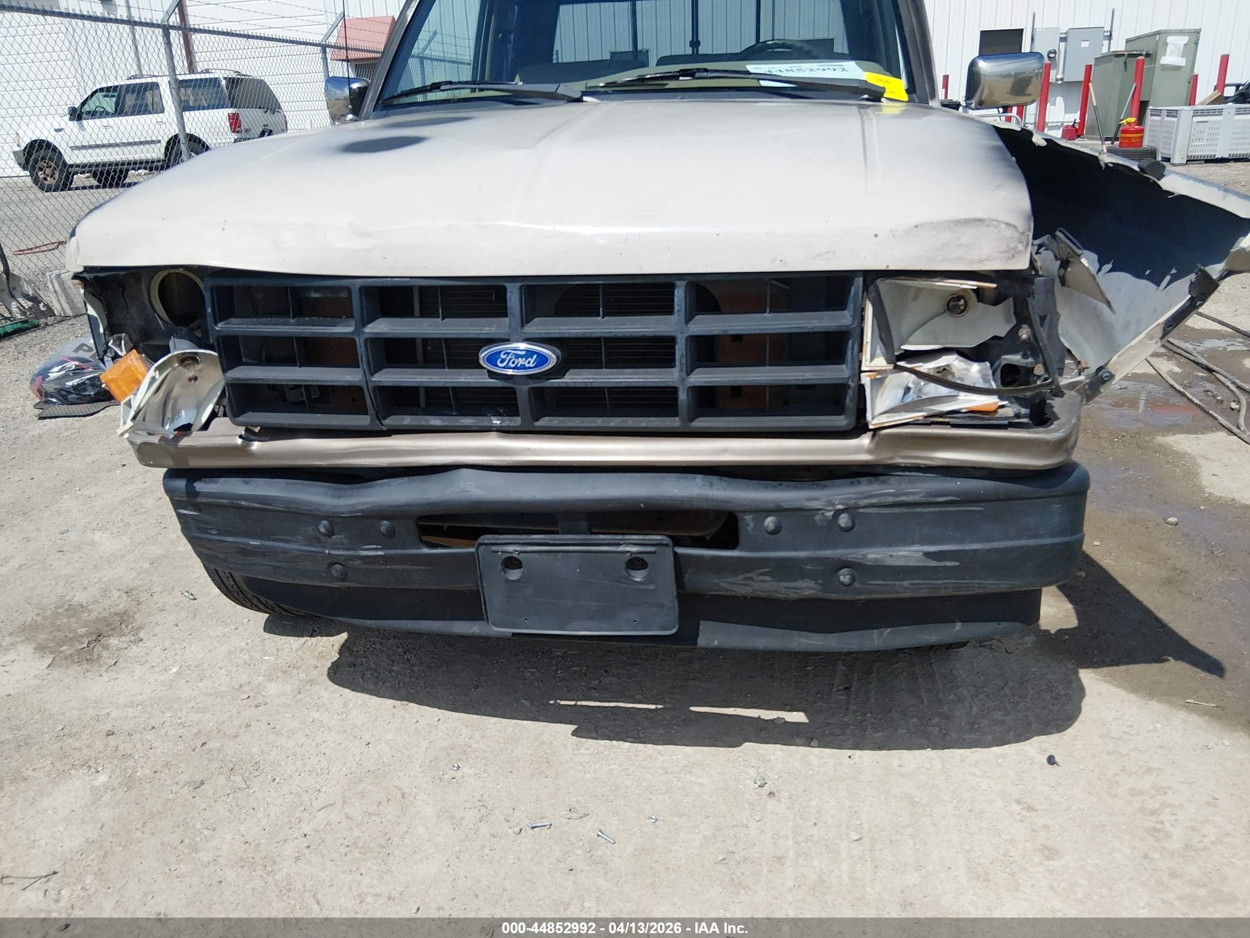1990 Ford Ranger Super Cab Tan vin: 1FTCR14A8LPA05714